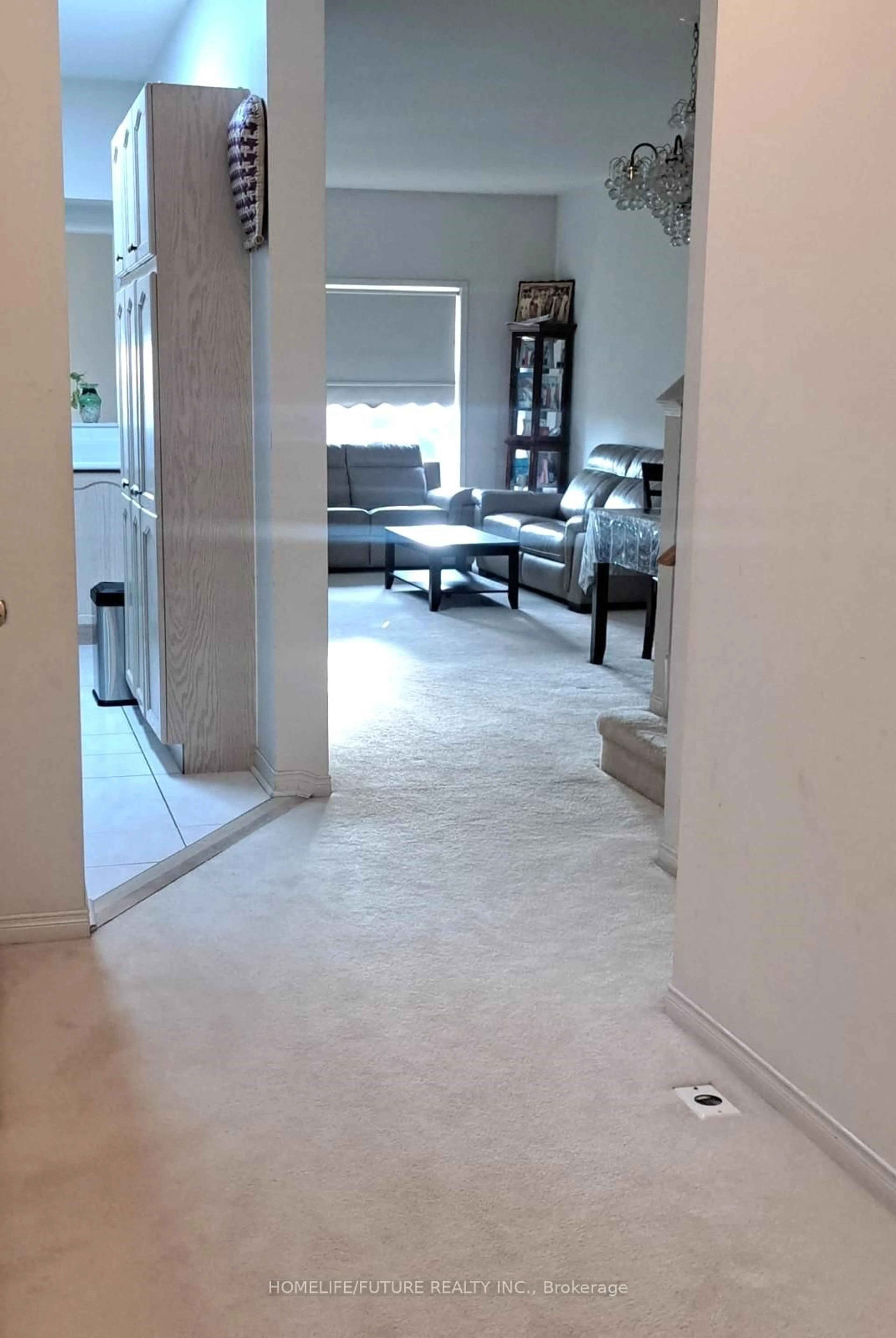 A pic of a room for 71 Carrera Blvd, Toronto Ontario M1P 5C4