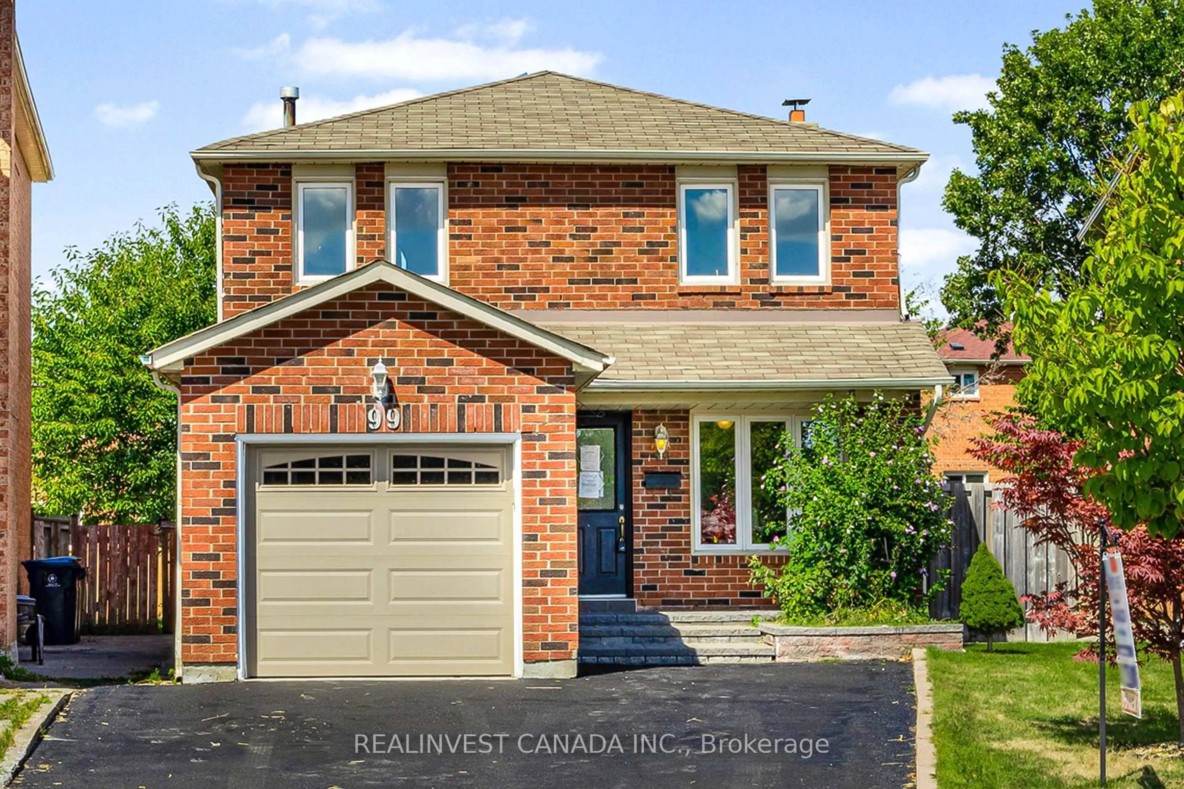 Home with brick exterior material, street for 99 Carisbrooke Sq, Toronto Ontario M1B 4M3