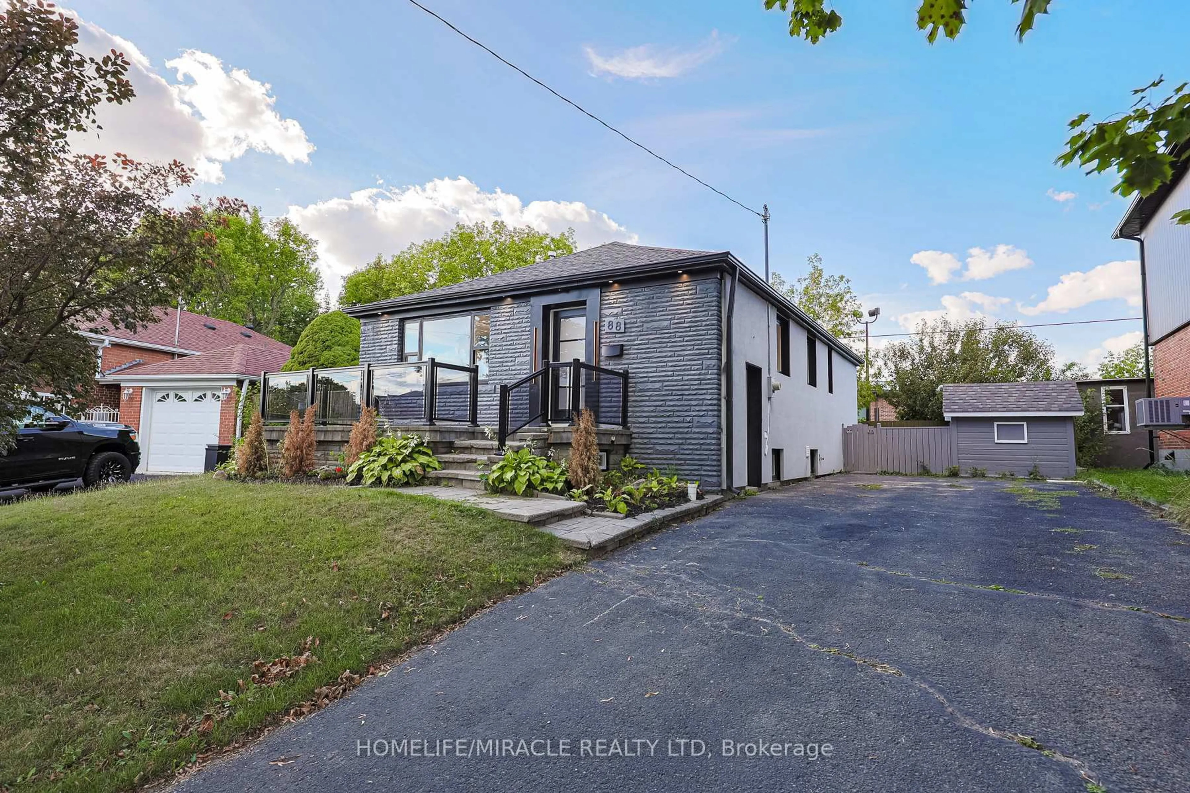 Unknown for 88 Inniswood Dr, Toronto Ontario M1R 1E7