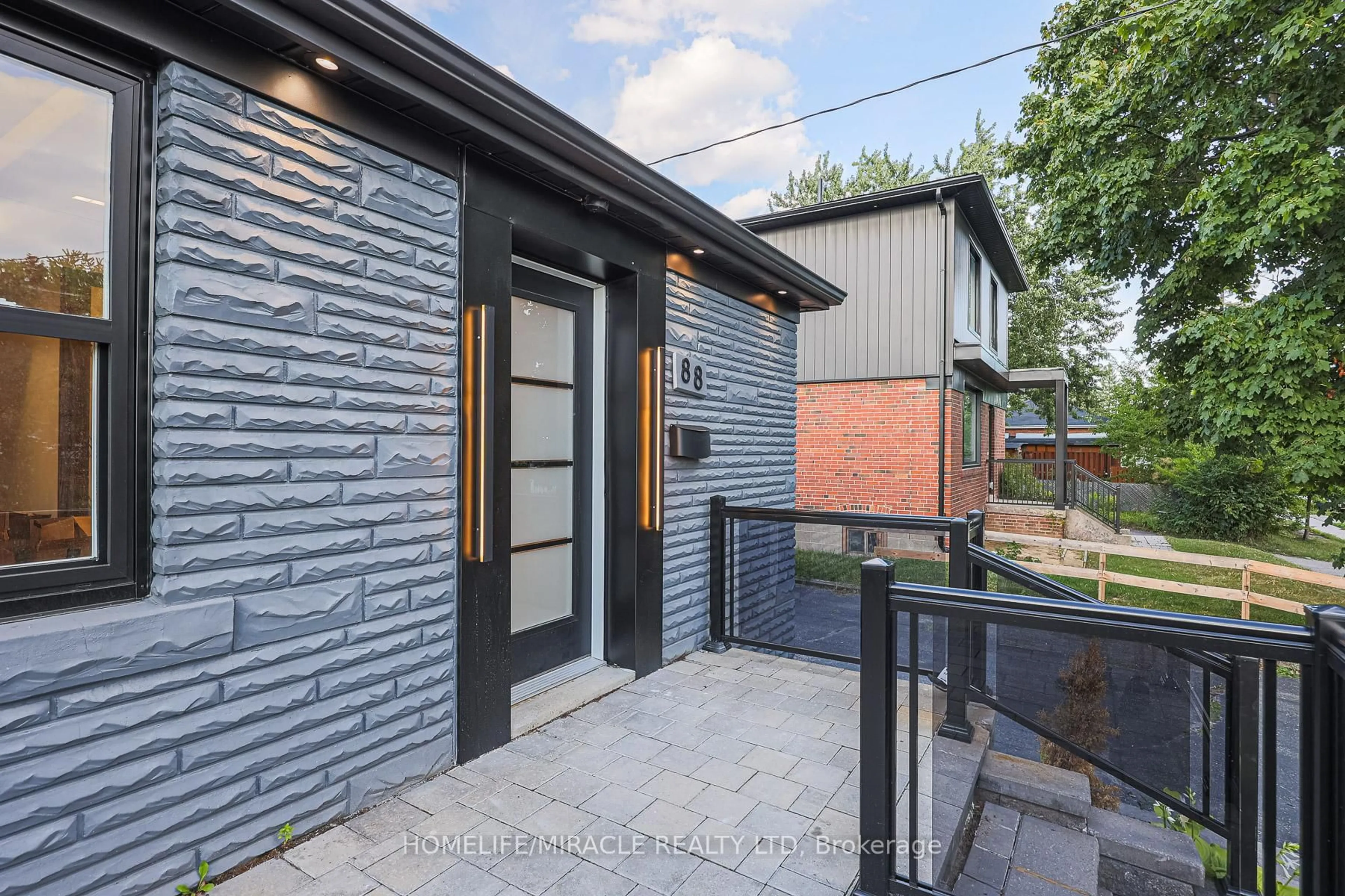 Home with brick exterior material, street for 88 Inniswood Dr, Toronto Ontario M1R 1E7