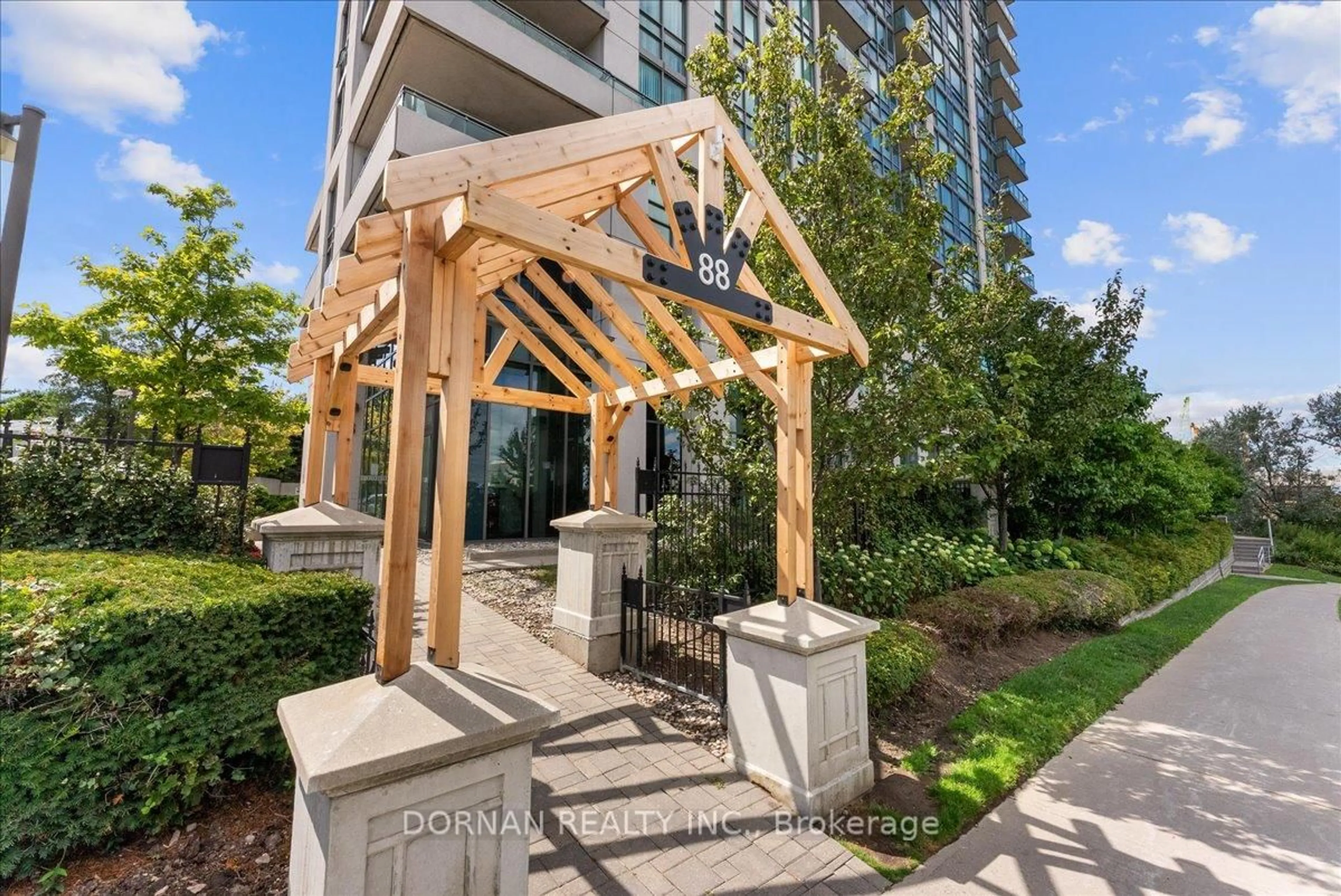 Unknown for 88 Grangeway Ave #305, Toronto Ontario M1H 0A2