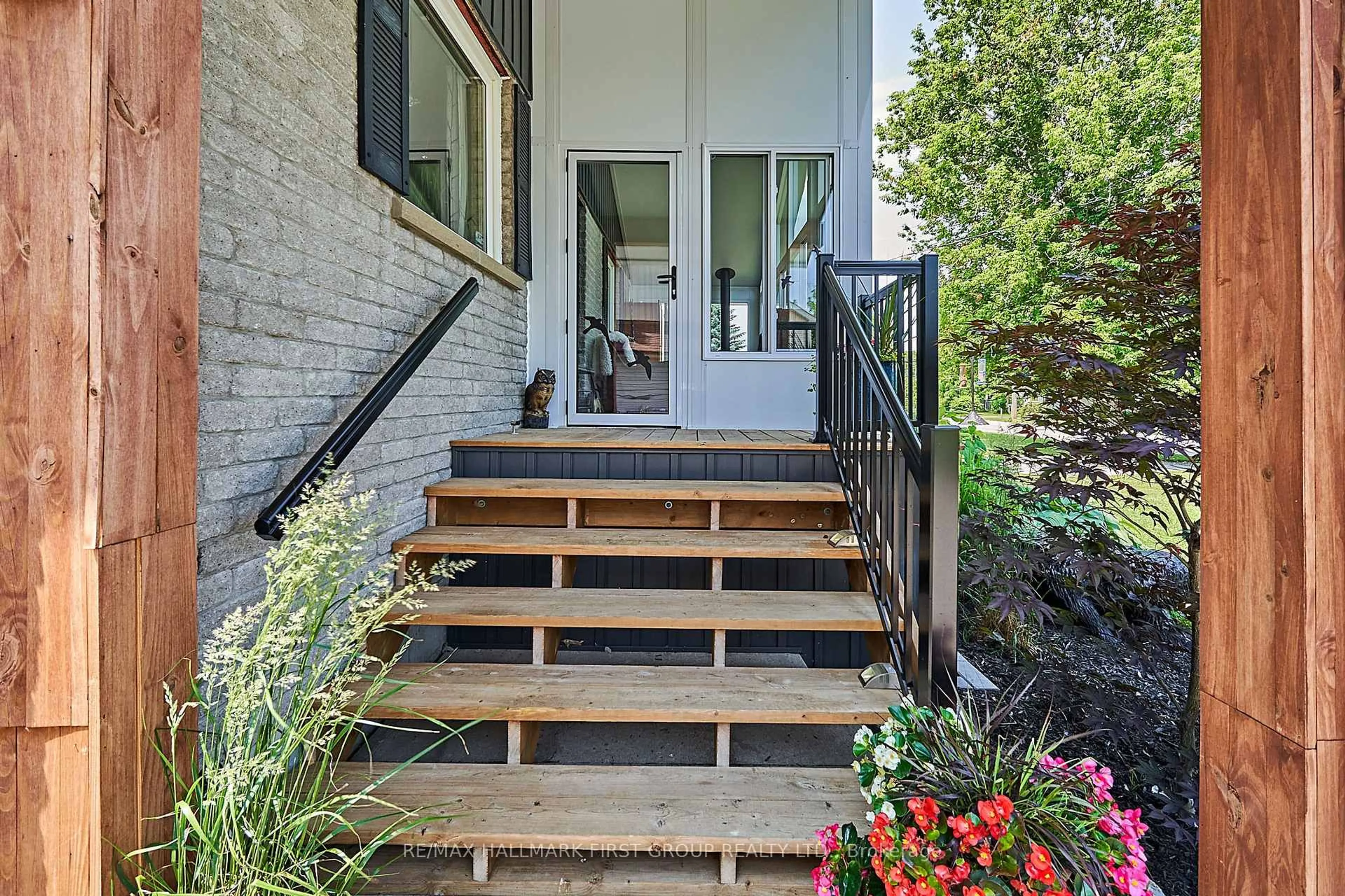 Unknown for 3092 Courtice Rd, Clarington Ontario L1E 2H8