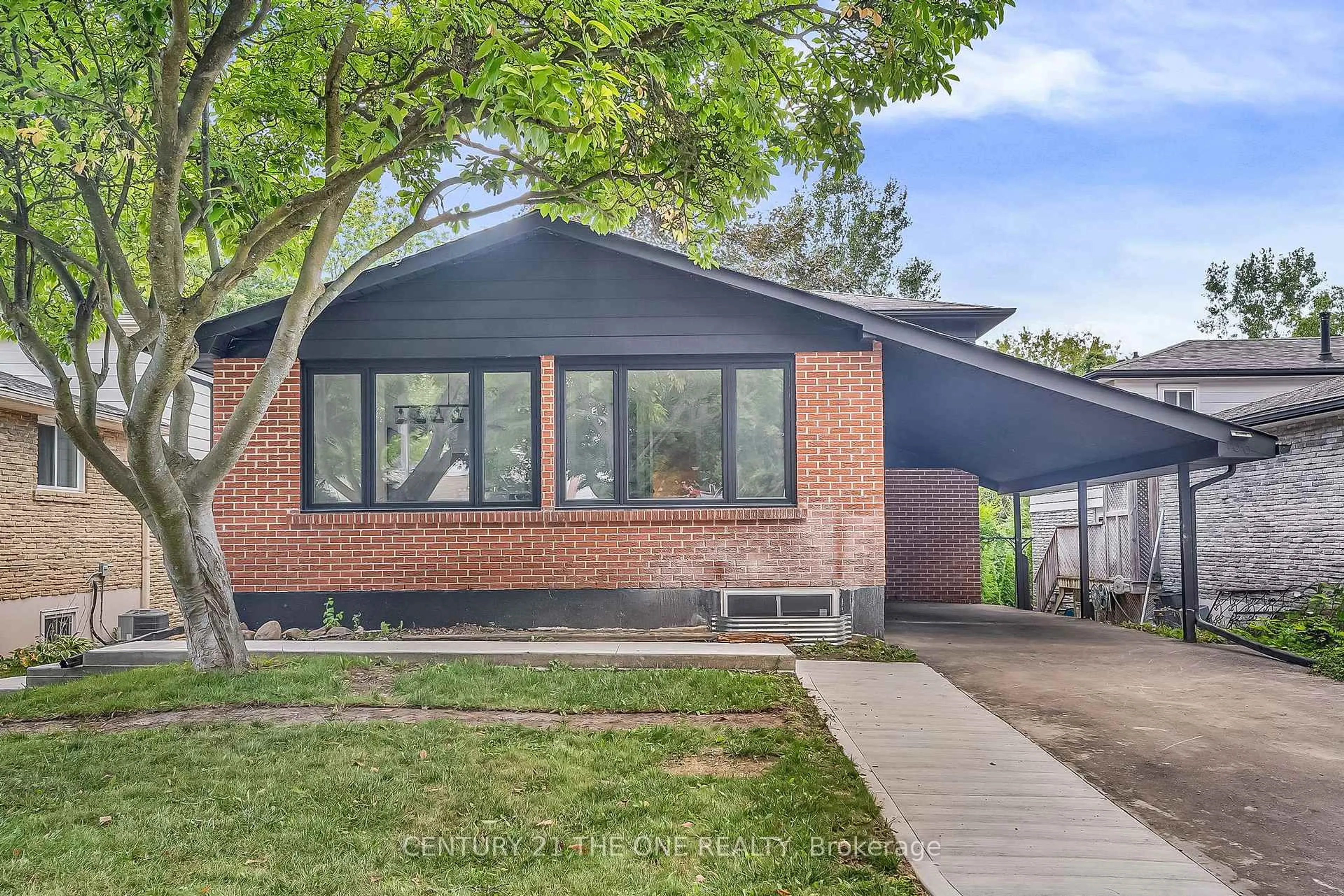Home with brick exterior material, street for 100 Martindale St, Oshawa Ontario L1H 6W6