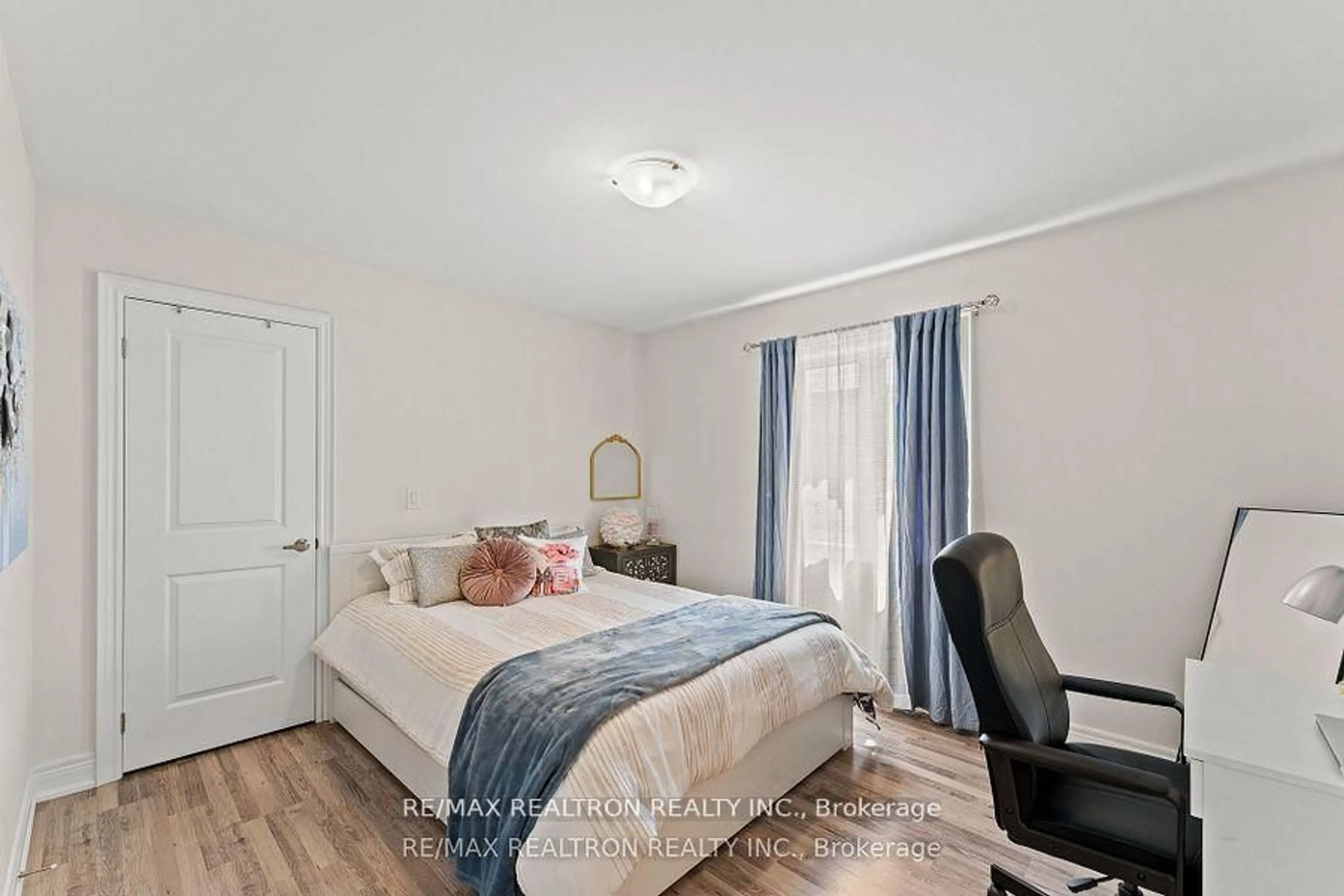 Bedroom with bed, wood/laminate floor for 2657 Sapphire Dr, Pickering Ontario L1X 0G6