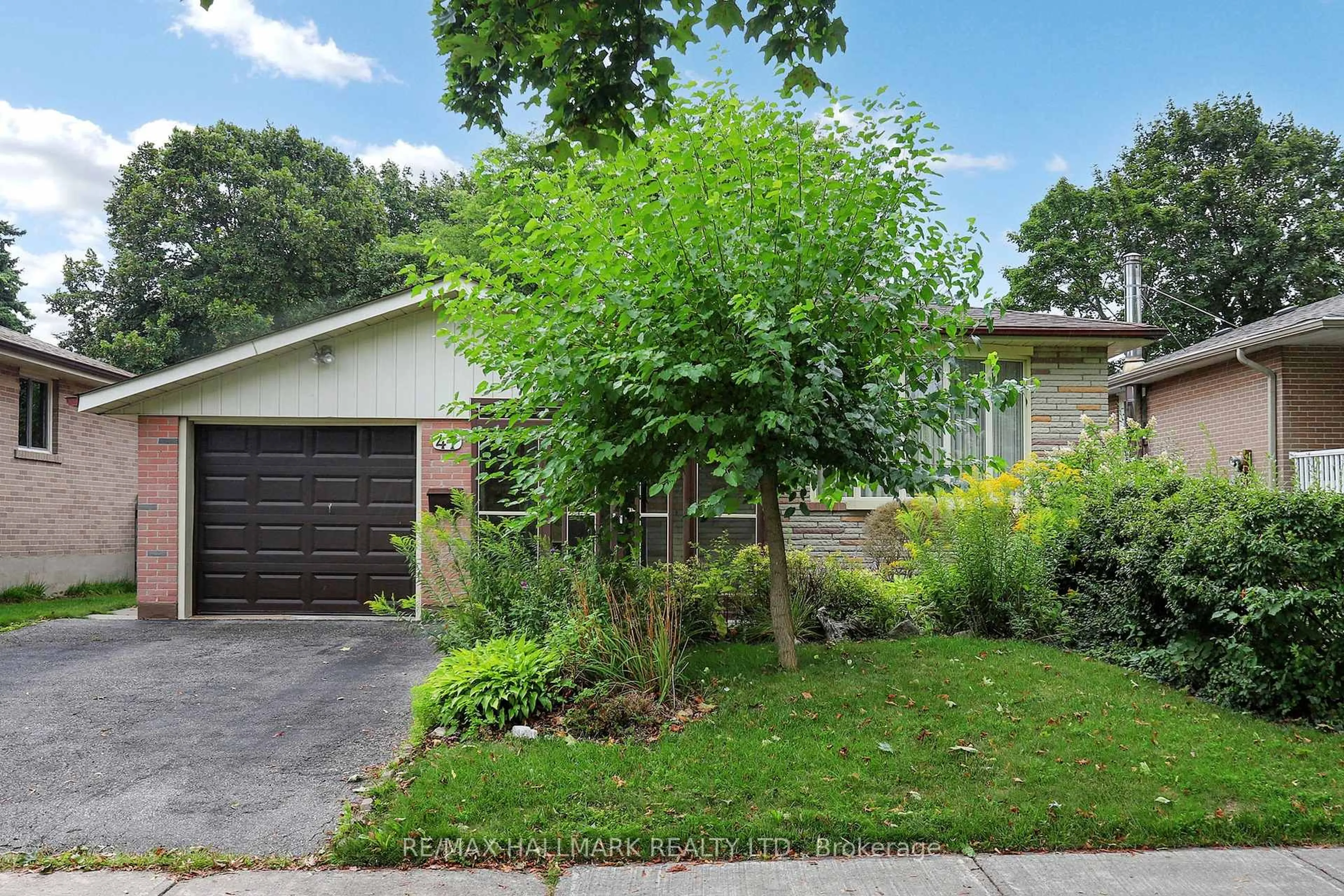 Home with brick exterior material, street for 47 Waldock St, Toronto Ontario M1E 2E7