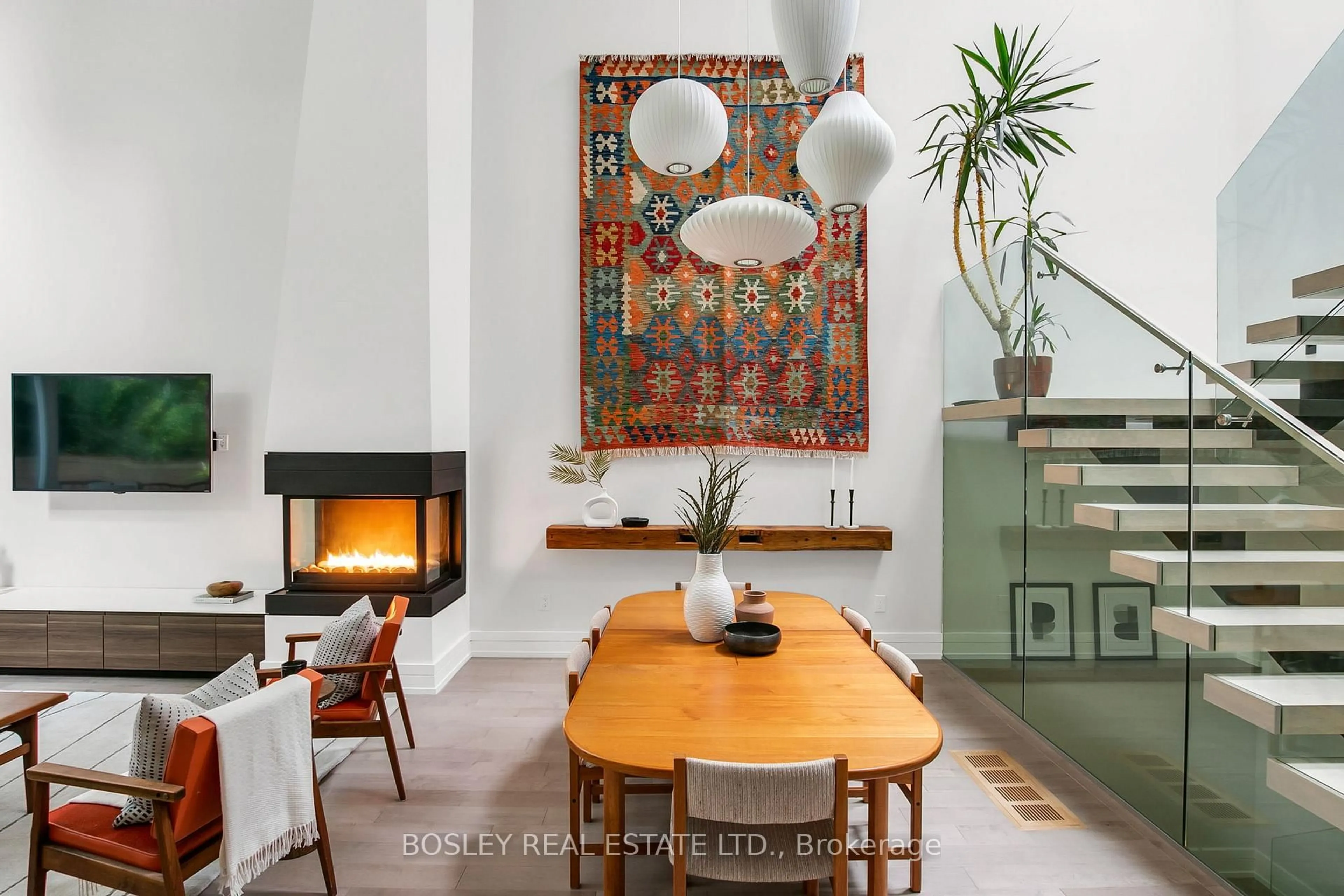Dining room, unknown for 1144 Broadview Ave, Toronto Ontario M4K 2S5