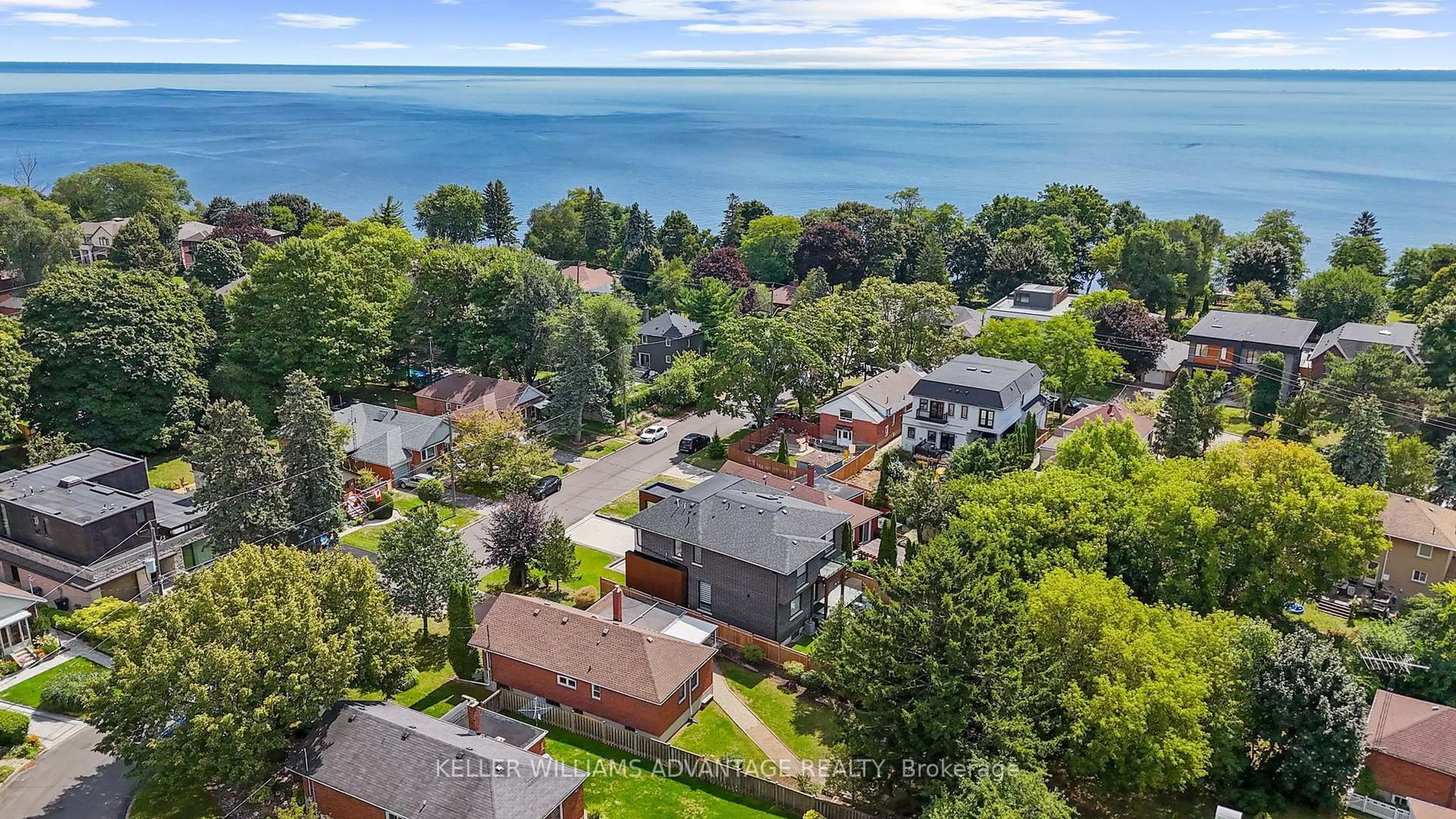 A pic from outside/outdoor area/front of a property/back of a property/a pic from drone, water/lake/river/ocean view for 6 Birchlawn Ave, Toronto Ontario M1N 1H9