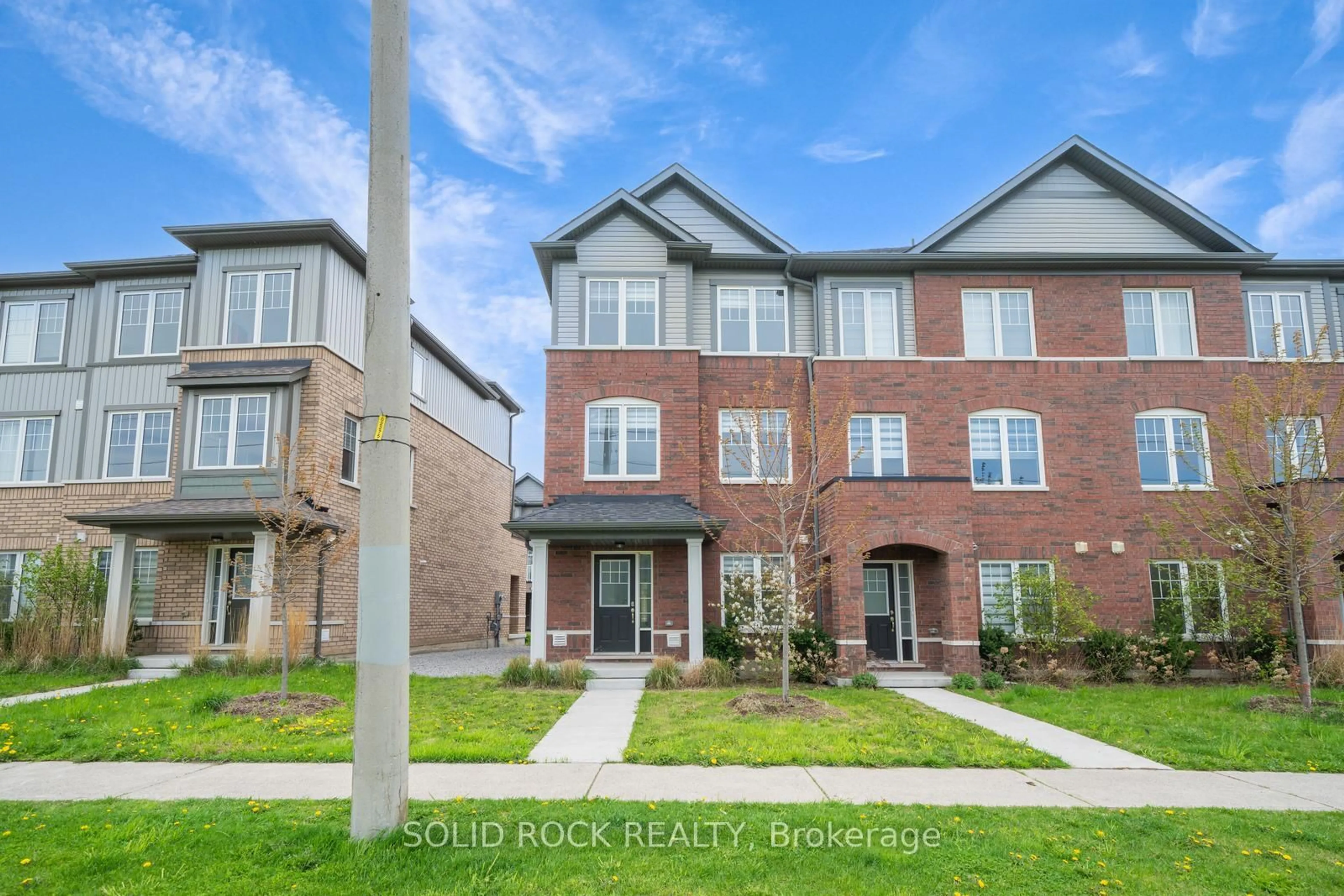 Home with brick exterior material, unknown for 840 Atwater Path, Oshawa Ontario L1J 0E8