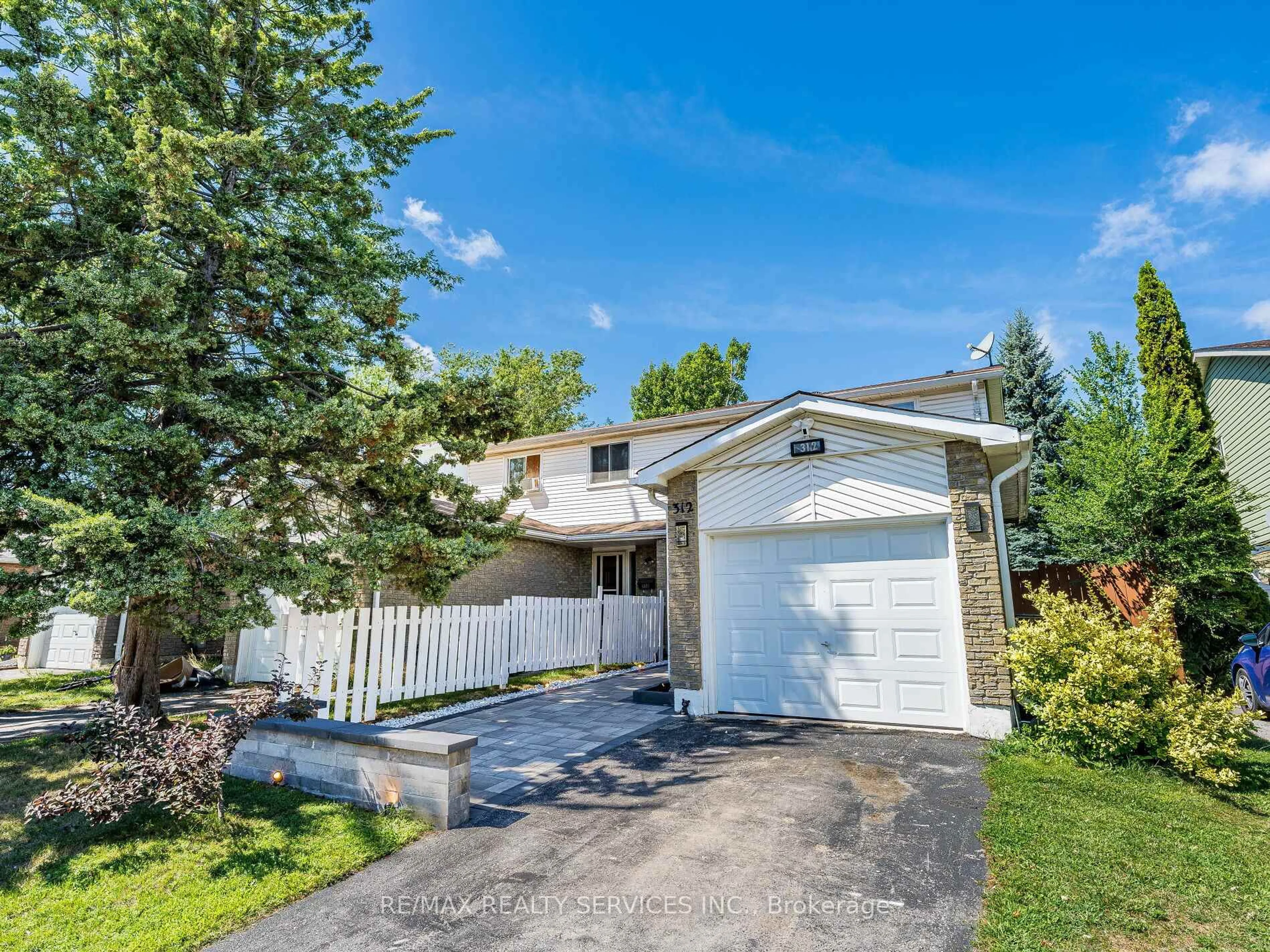 Unknown for 312 Killarney Crt, Oshawa Ontario L1J 6C7