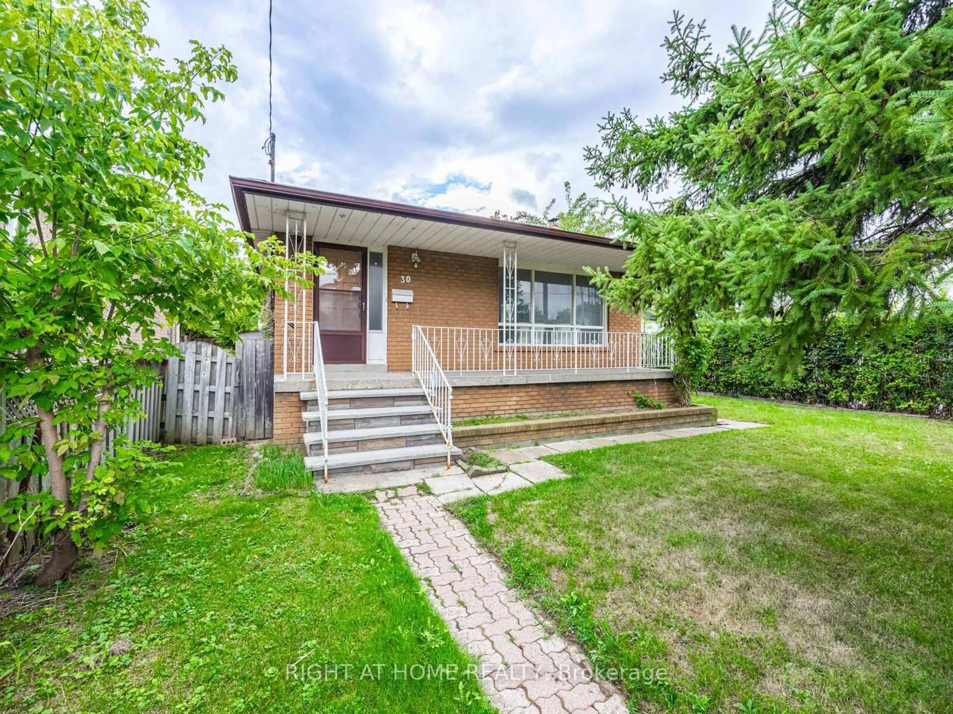 Home with brick exterior material, street for 30 Huntington Ave, Toronto Ontario M1K 4K7