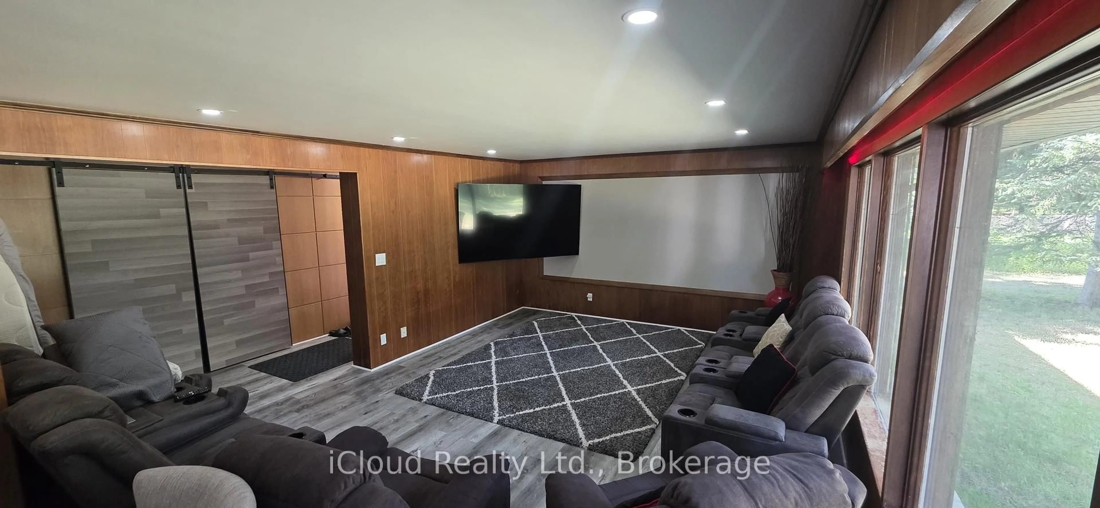 Home theater for 151 Townline Road N Rd, Clarington Ontario L1E 2J3