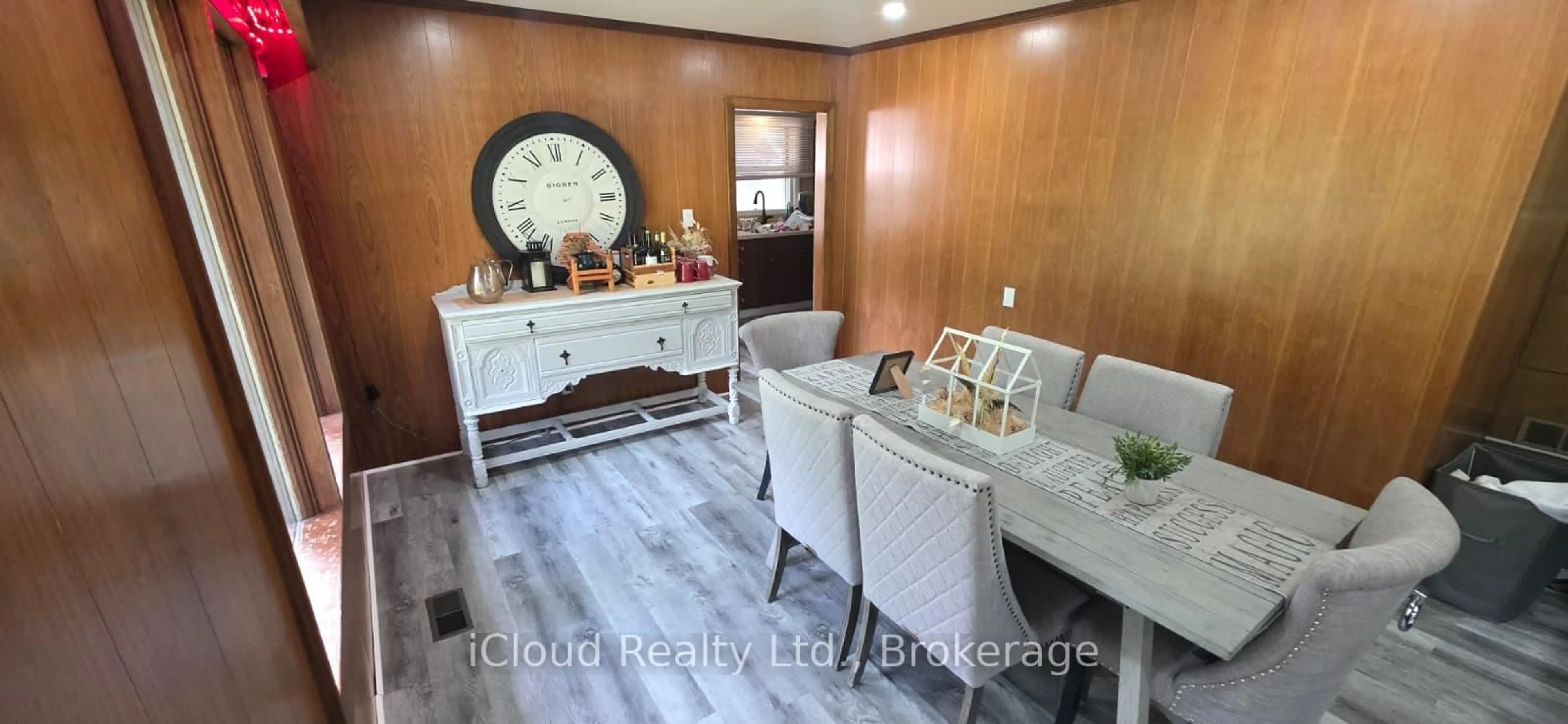 Dining room, wood/laminate floor for 151 Townline Road N Rd, Clarington Ontario L1E 2J3