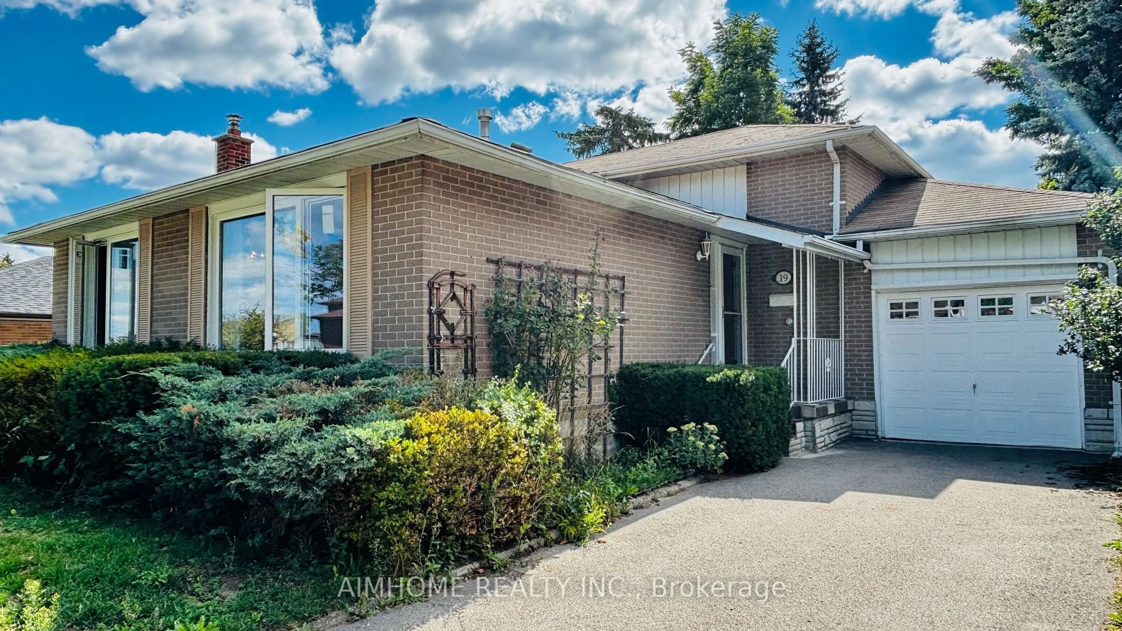 Home with brick exterior material, street for 19 Sunderland Cres, Toronto Ontario M1H 2V2