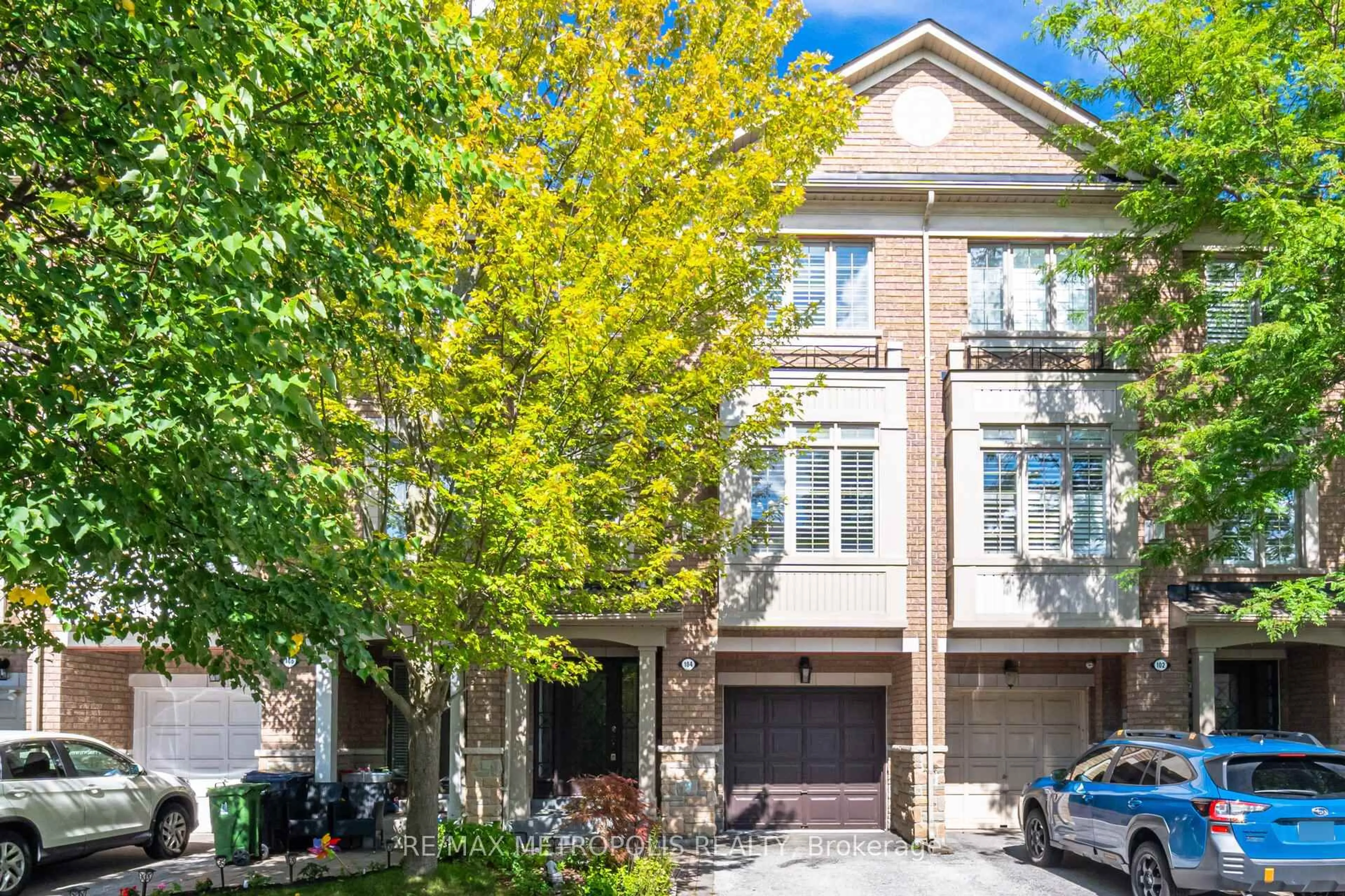 Home with brick exterior material, street for 104 Stagecoach Circ, Toronto Ontario M1C 0A1