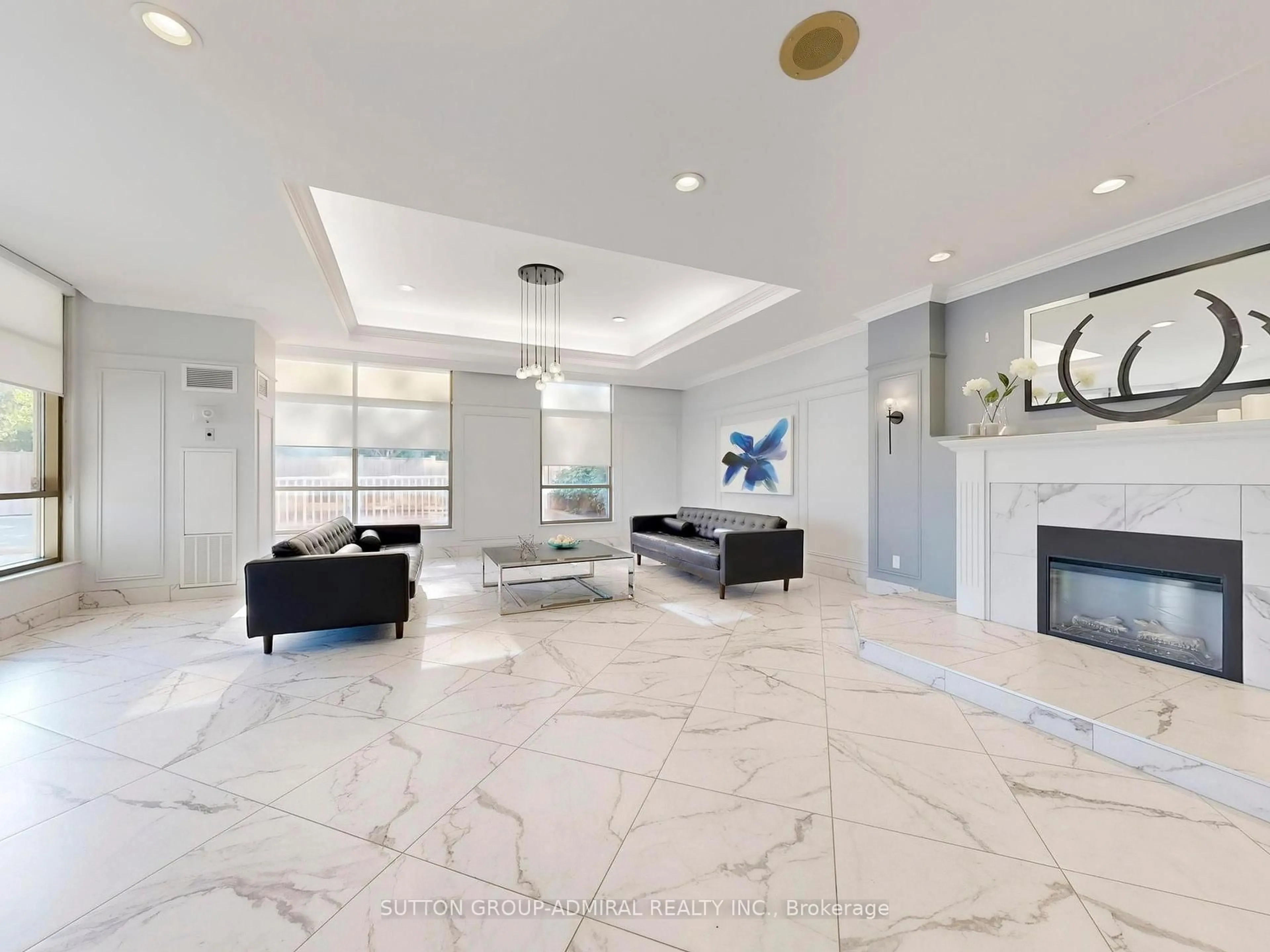 Lobby for 712 Rossland Rd #217, Whitby Ontario L1N 9E8