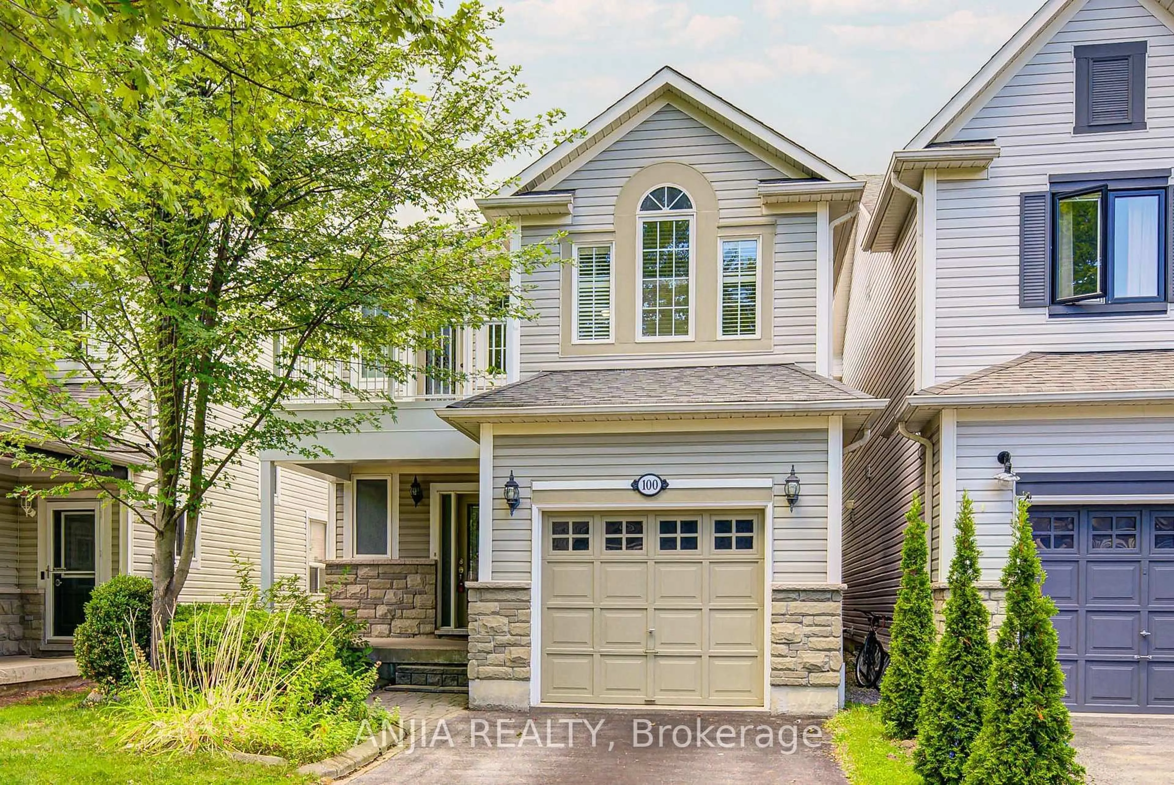 Home with brick exterior material, street for 100 Charest Pl, Whitby Ontario L1M 2B2