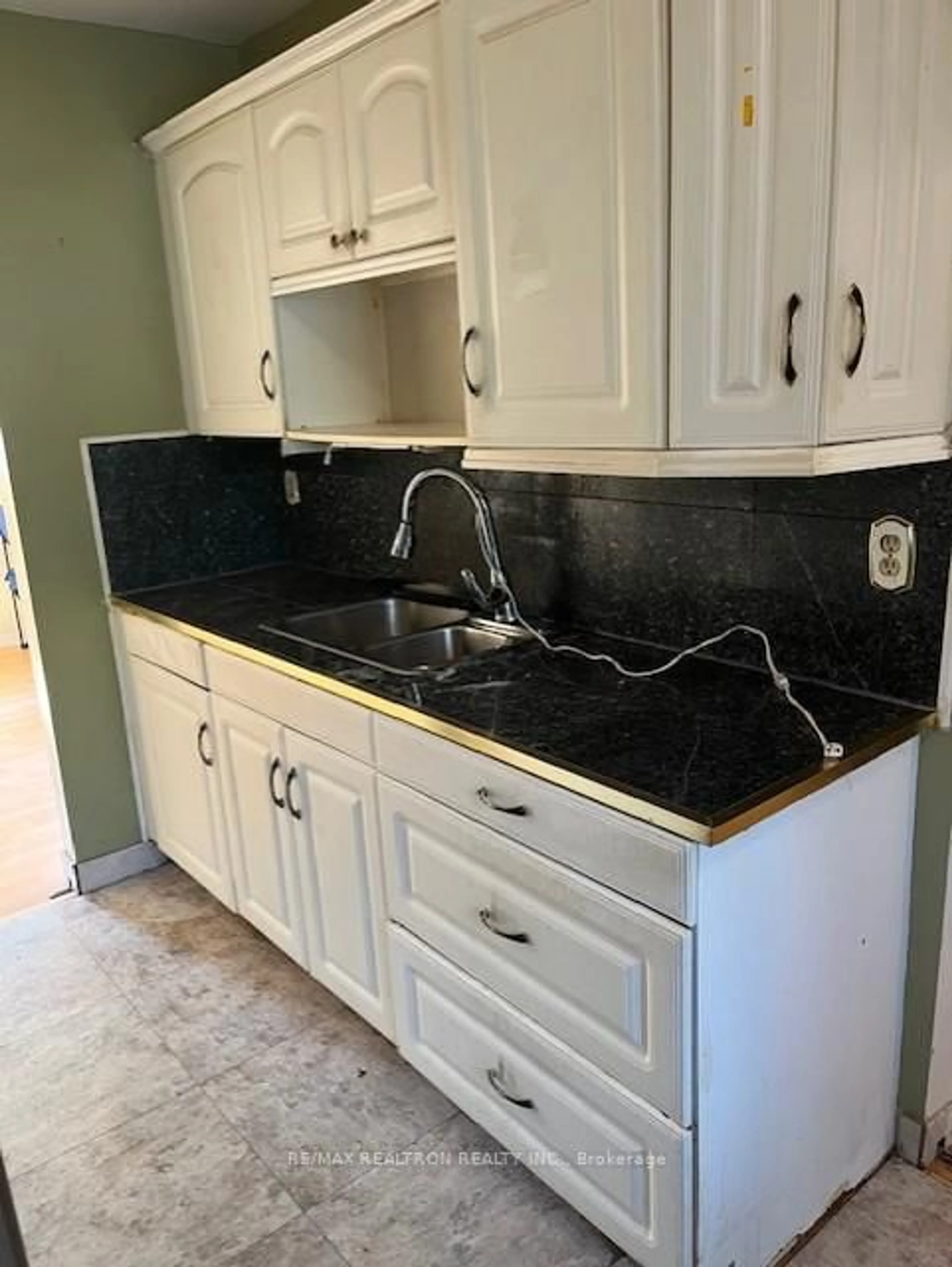 Standard kitchen, ceramic/tile floor for 50 Silver Bell Grve #4, Toronto Ontario M1B 2L7