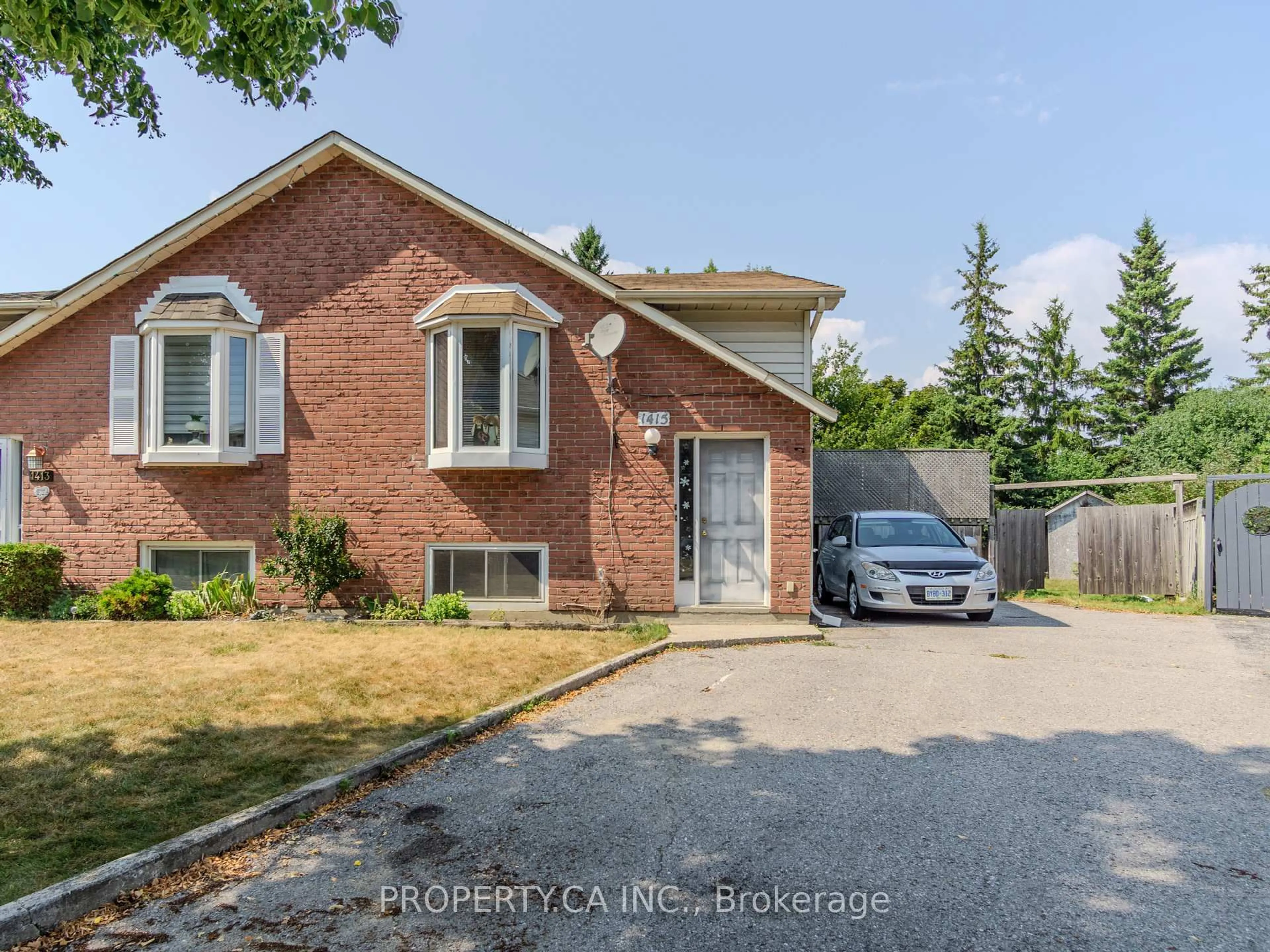 Home with brick exterior material, street for 1415 Noel Crt, Oshawa Ontario L1J 8A7