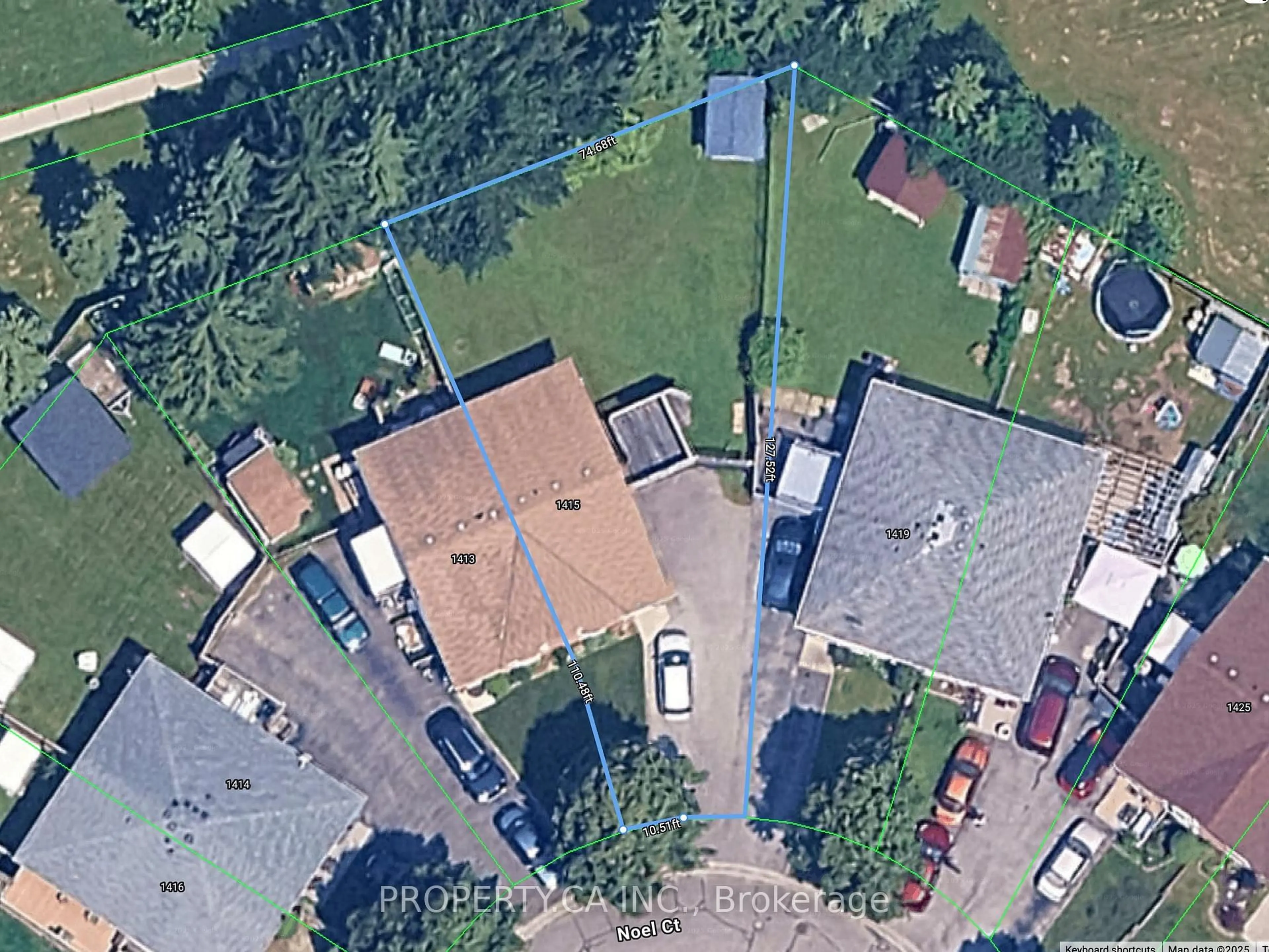 A pic from outside/outdoor area/front of a property/back of a property/a pic from drone, street for 1415 Noel Crt, Oshawa Ontario L1J 8A7