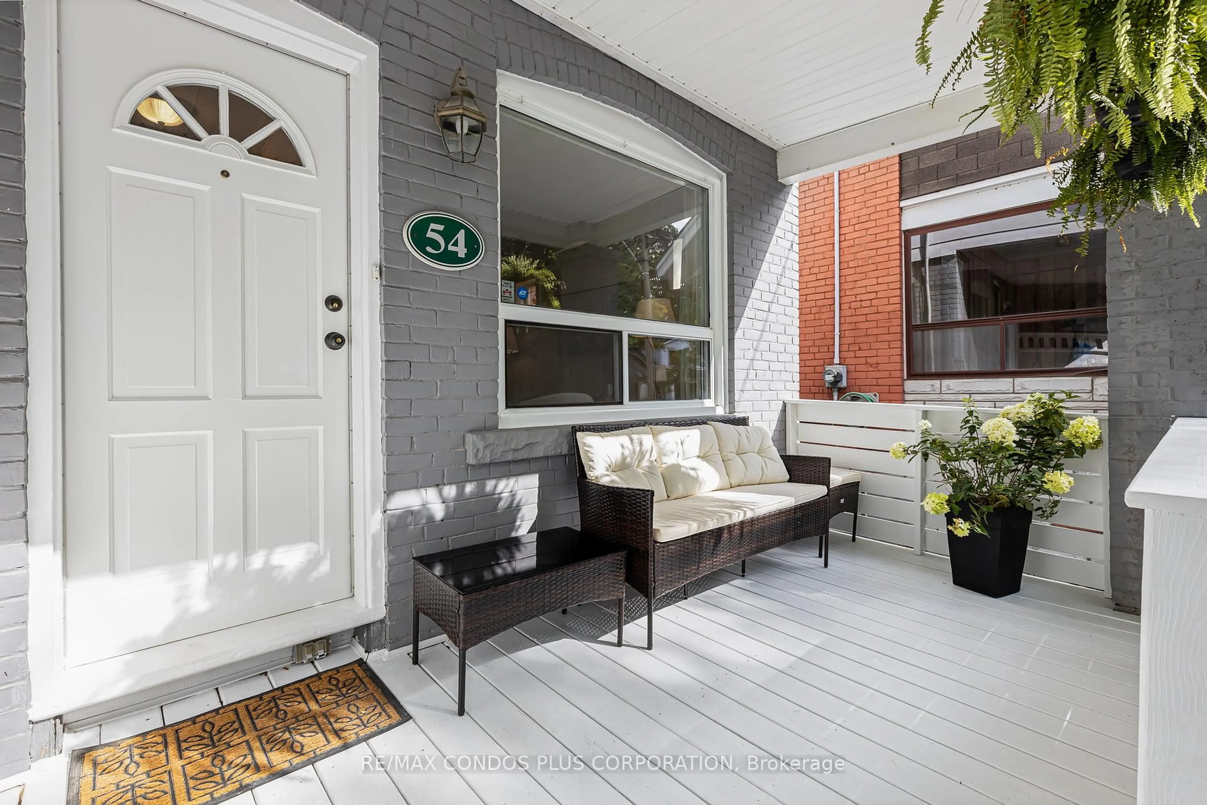 Patio, street for 54 Robbins Ave, Toronto Ontario M4L 1X2