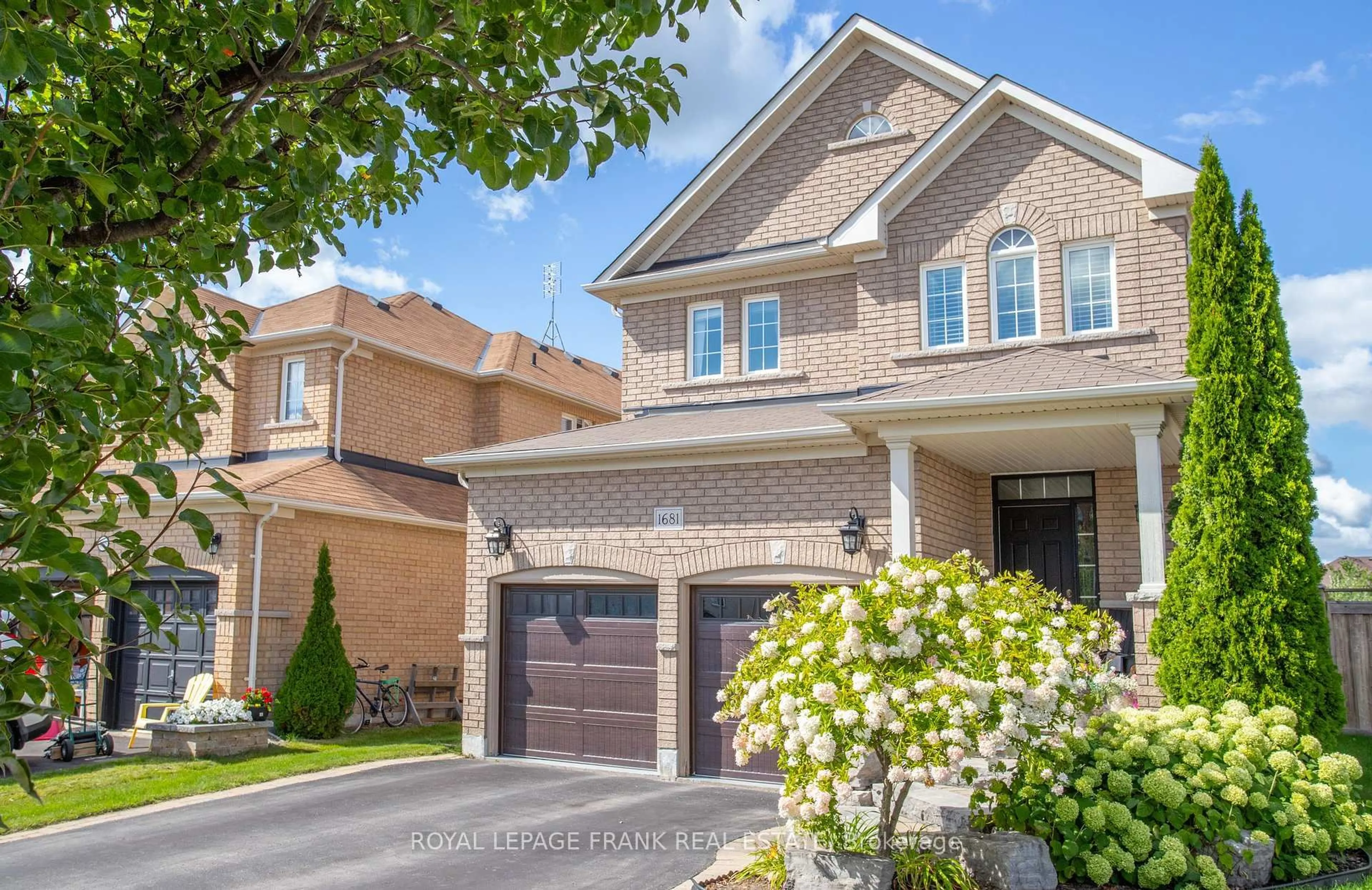 Home with brick exterior material, street for 1681 Quail Run Dr, Oshawa Ontario L1K 0M1