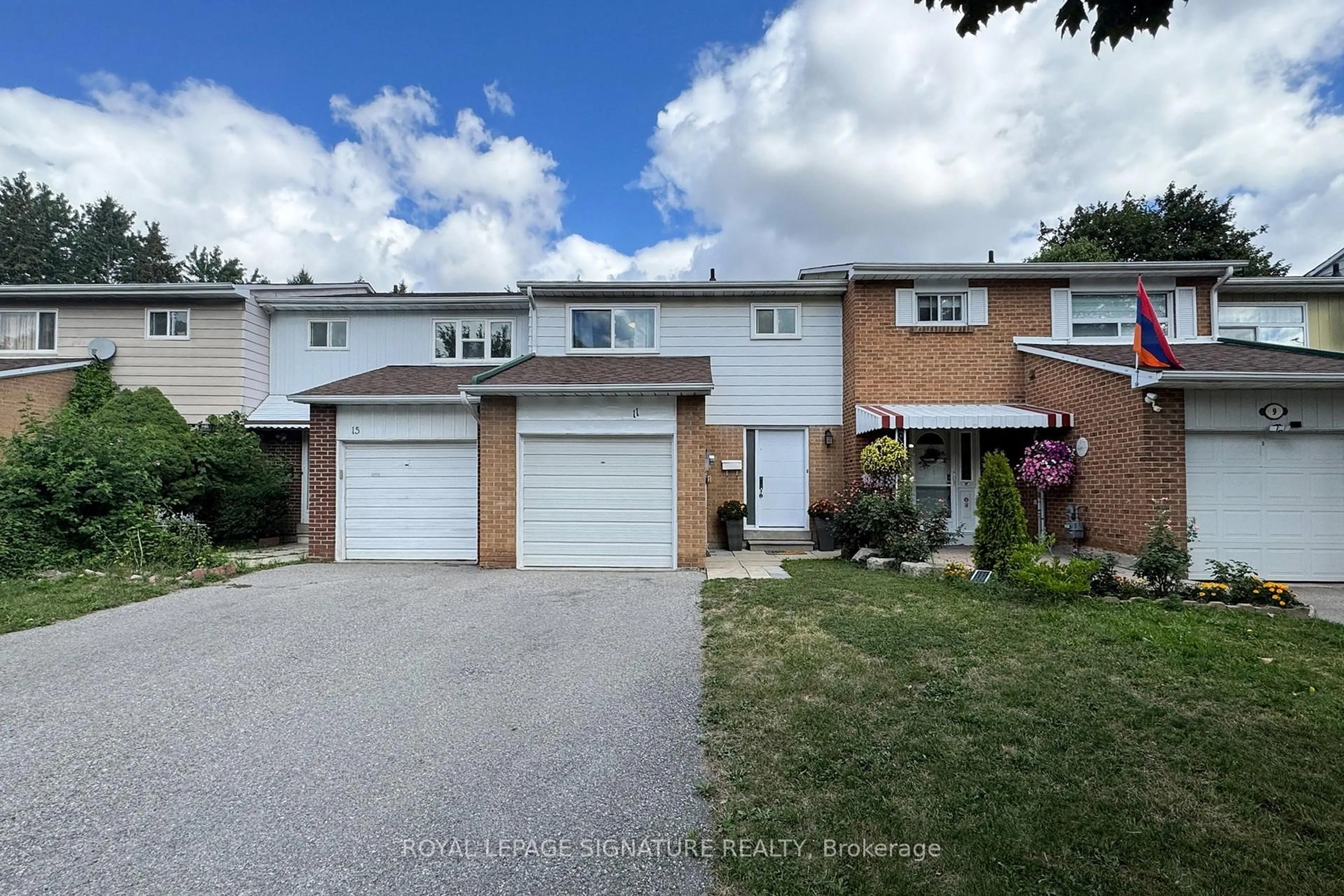 A pic from outside/outdoor area/front of a property/back of a property/a pic from drone, street for 11 Glen Springs Dr, Toronto Ontario M1W 1X7