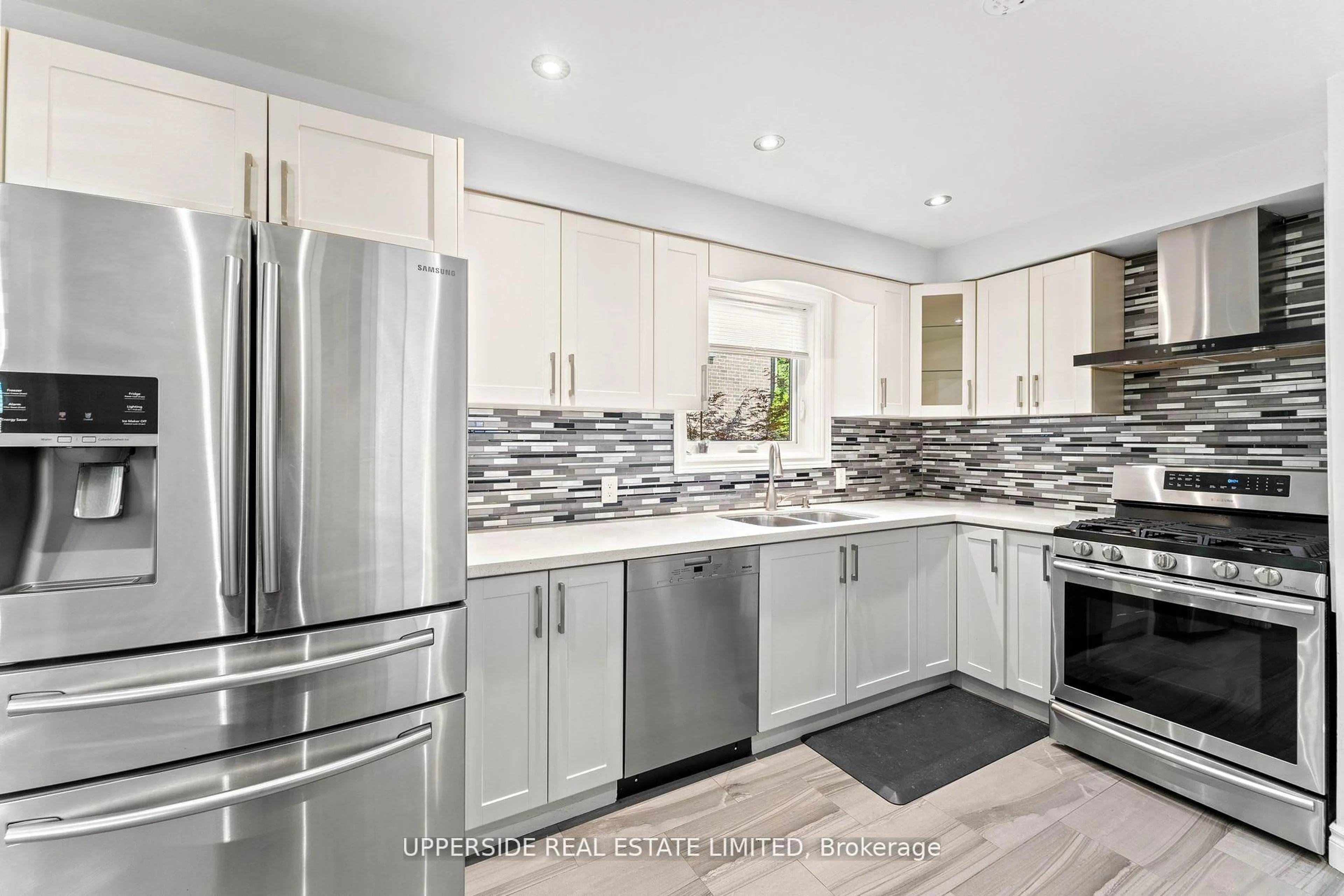 Contemporary kitchen, ceramic/tile floor for 16 Janellan Terr, Toronto Ontario M1E 3M9