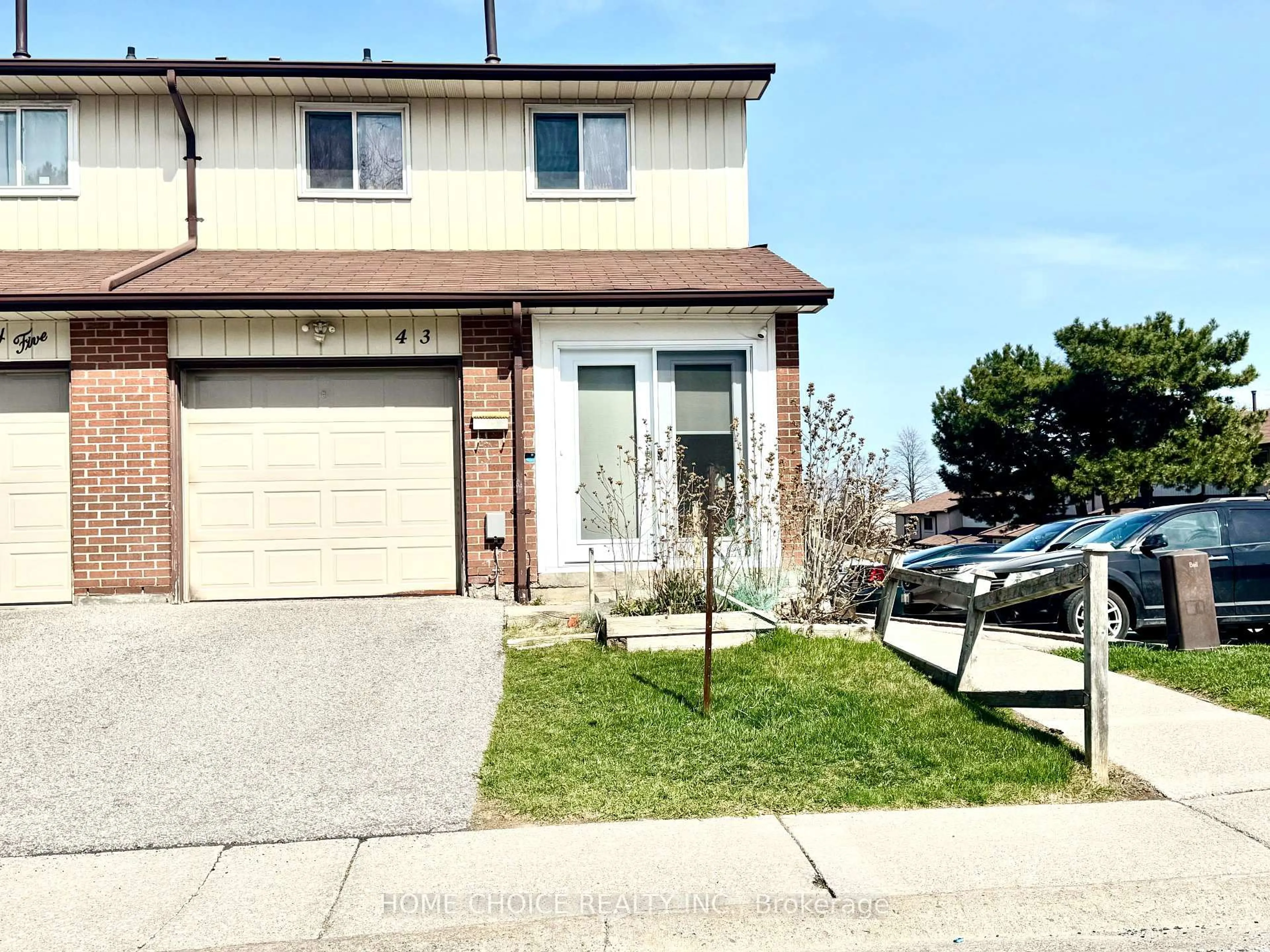 Unknown for 30 Dundalk Dr #43, Toronto Ontario M1P 4W1