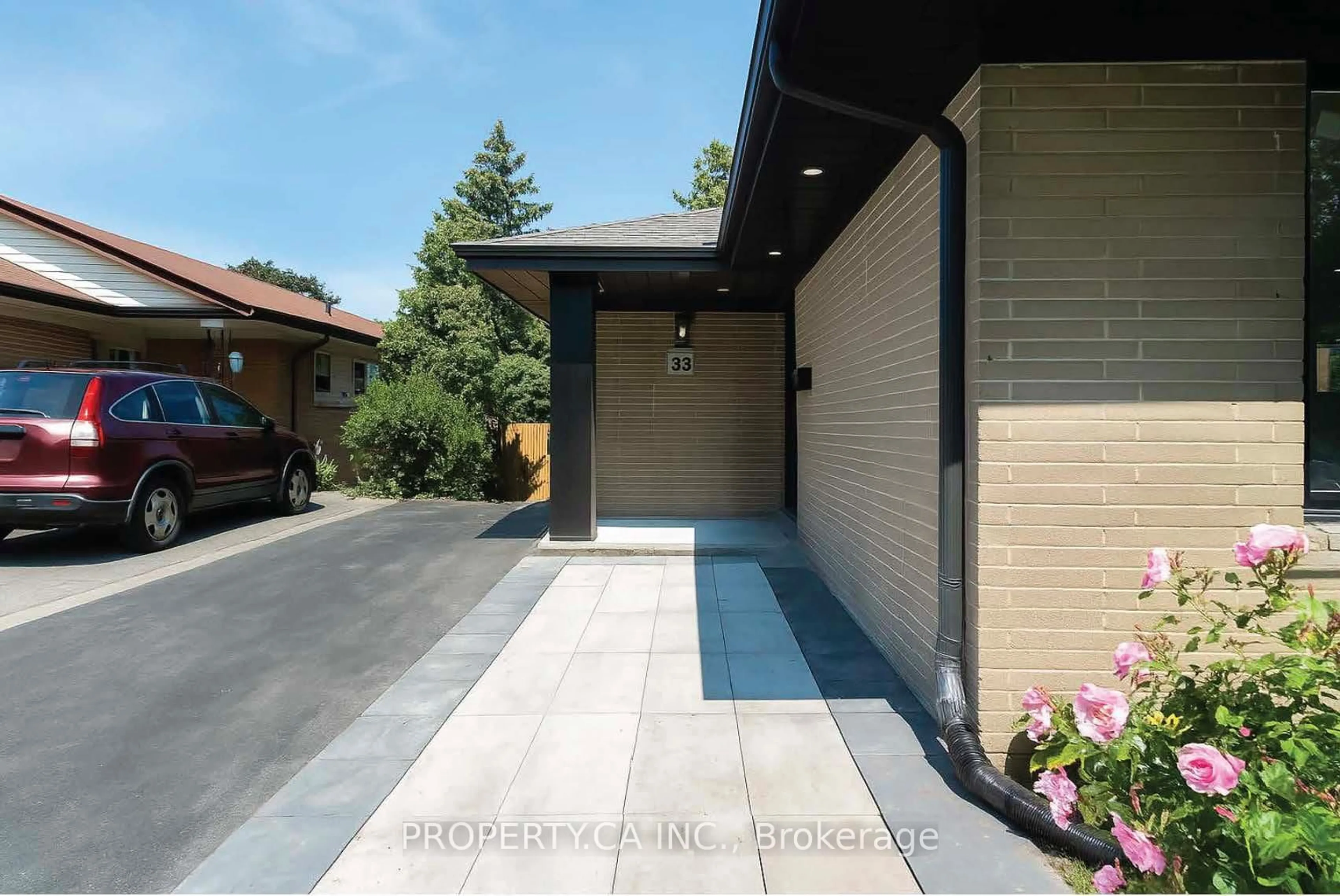 Unknown for 33 Moorecroft Cres, Toronto Ontario M1K 3T9