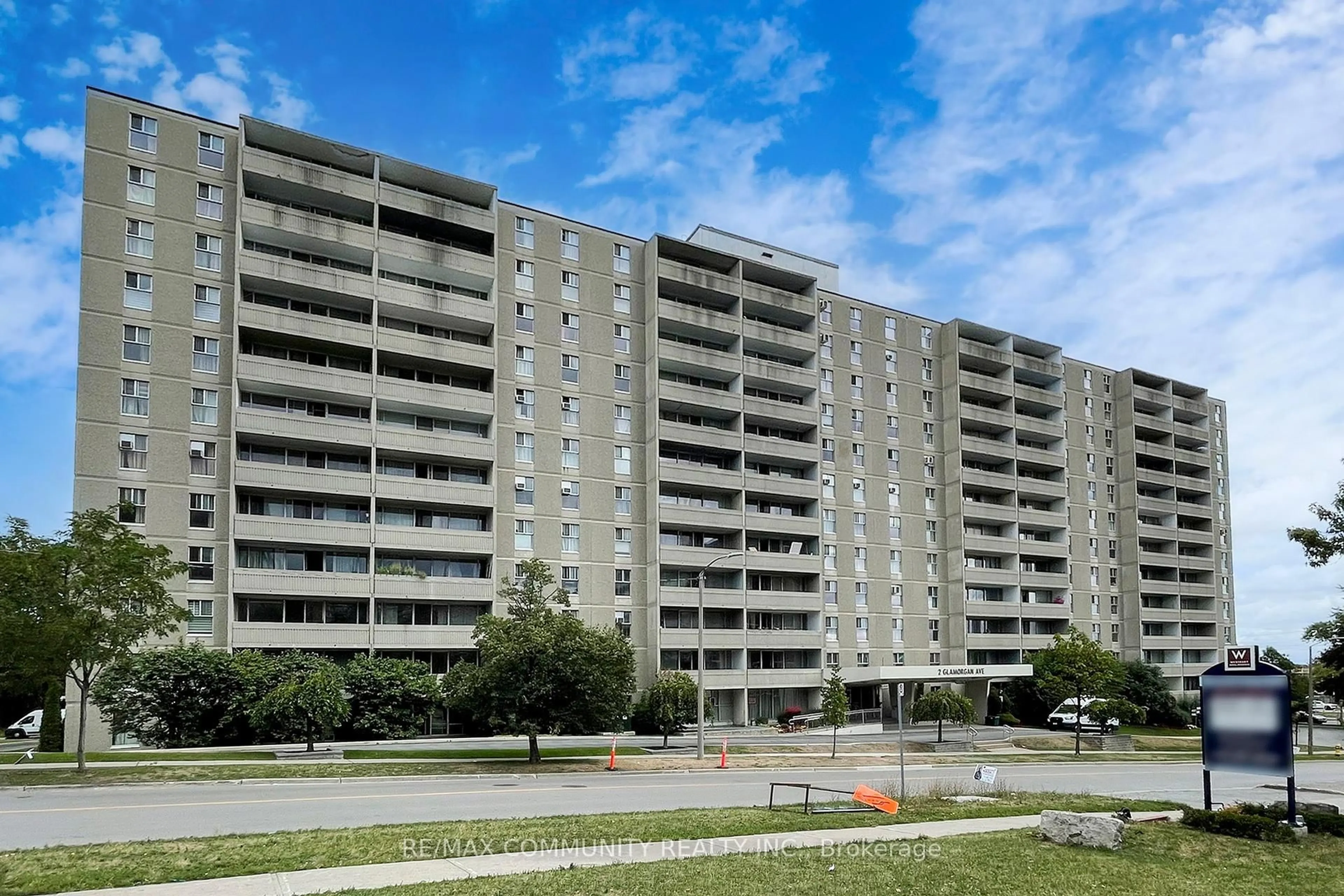 Unknown for 2 Glamorgan Ave #213, Toronto Ontario M1P 2M8