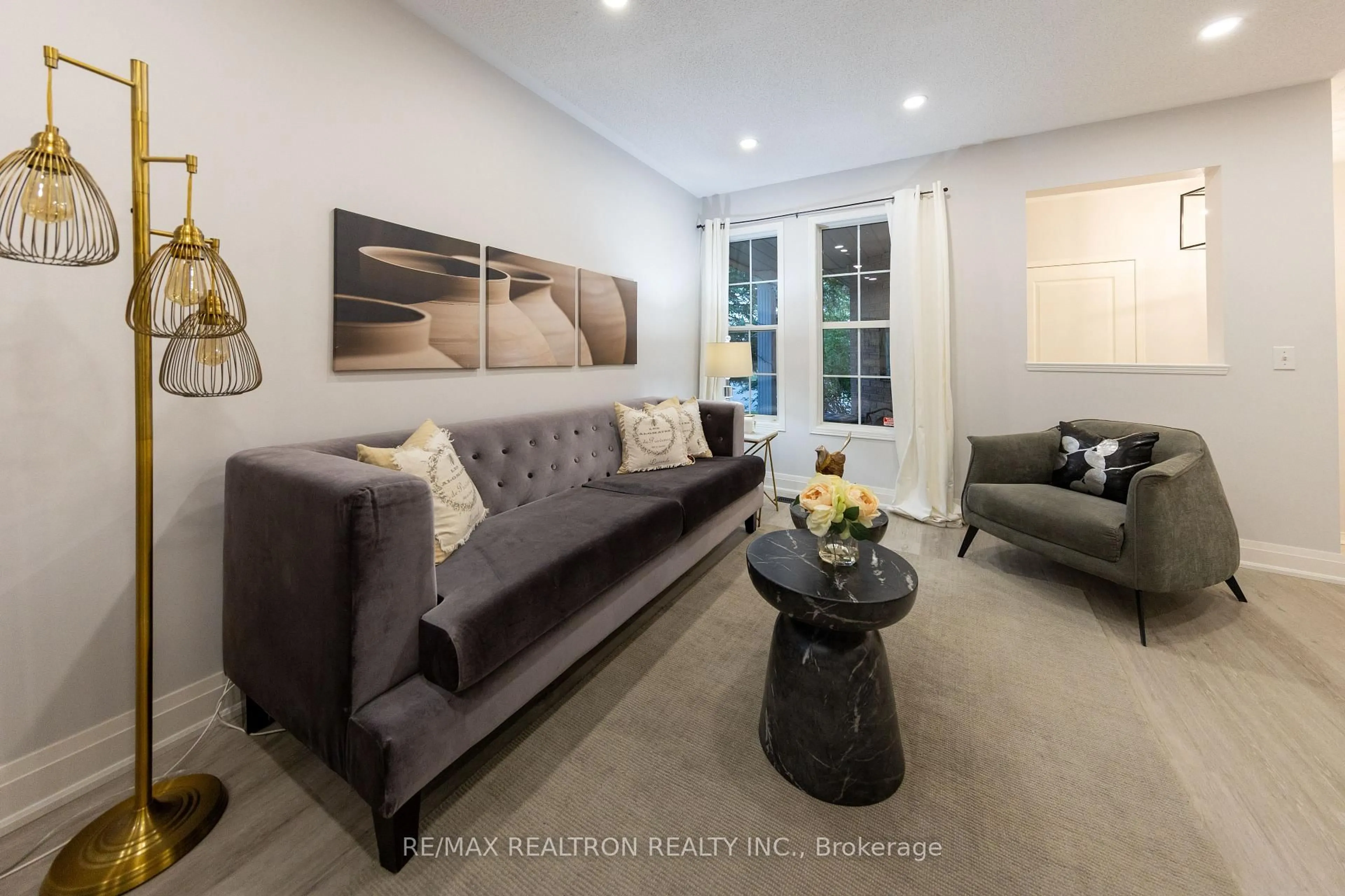 Living room with furniture, unknown for 2 Randolph Ave, Whitby Ontario L1P 1N2