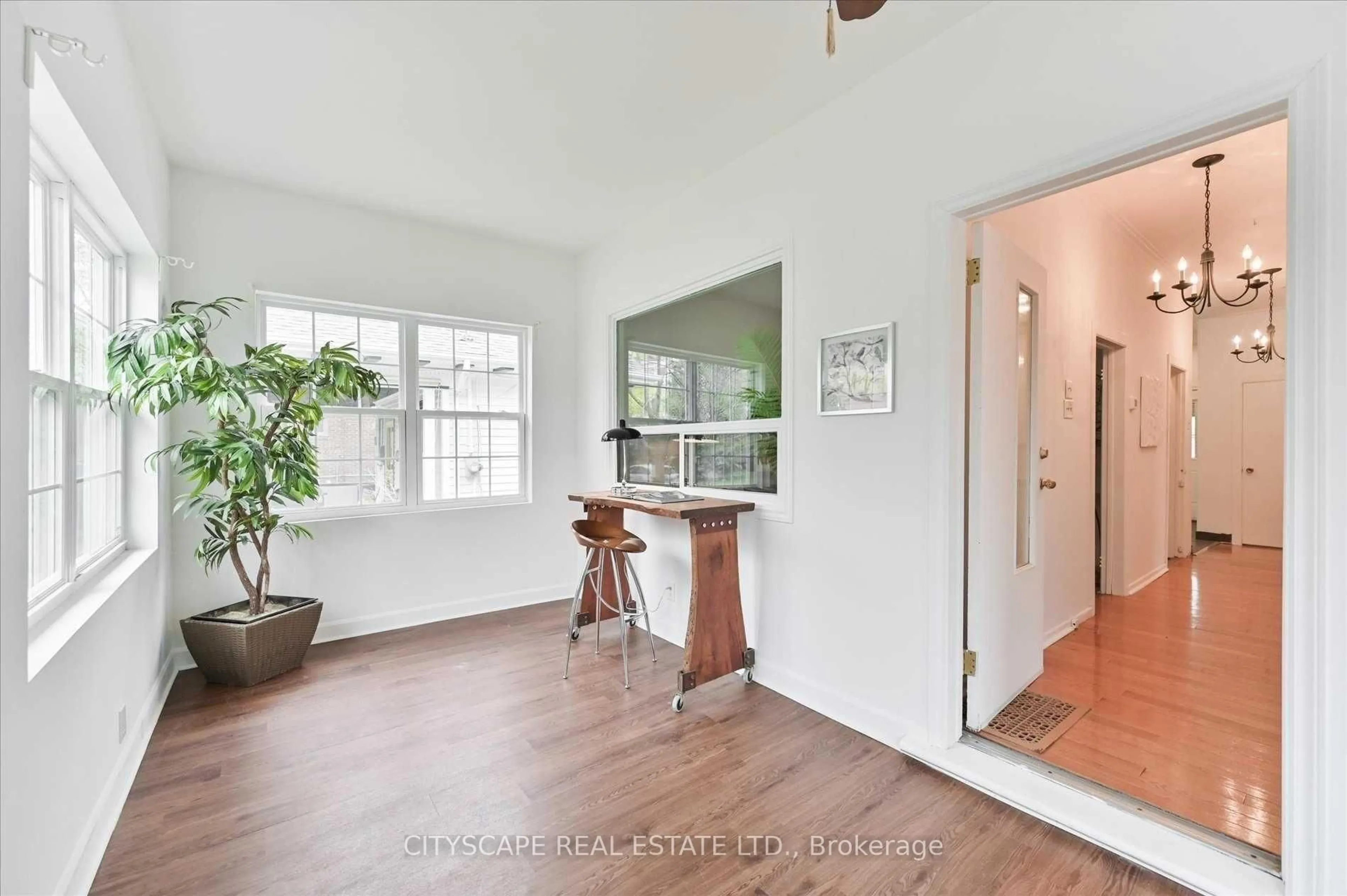 Indoor entryway for 15 Midburn Ave, Toronto Ontario M4C 2C8