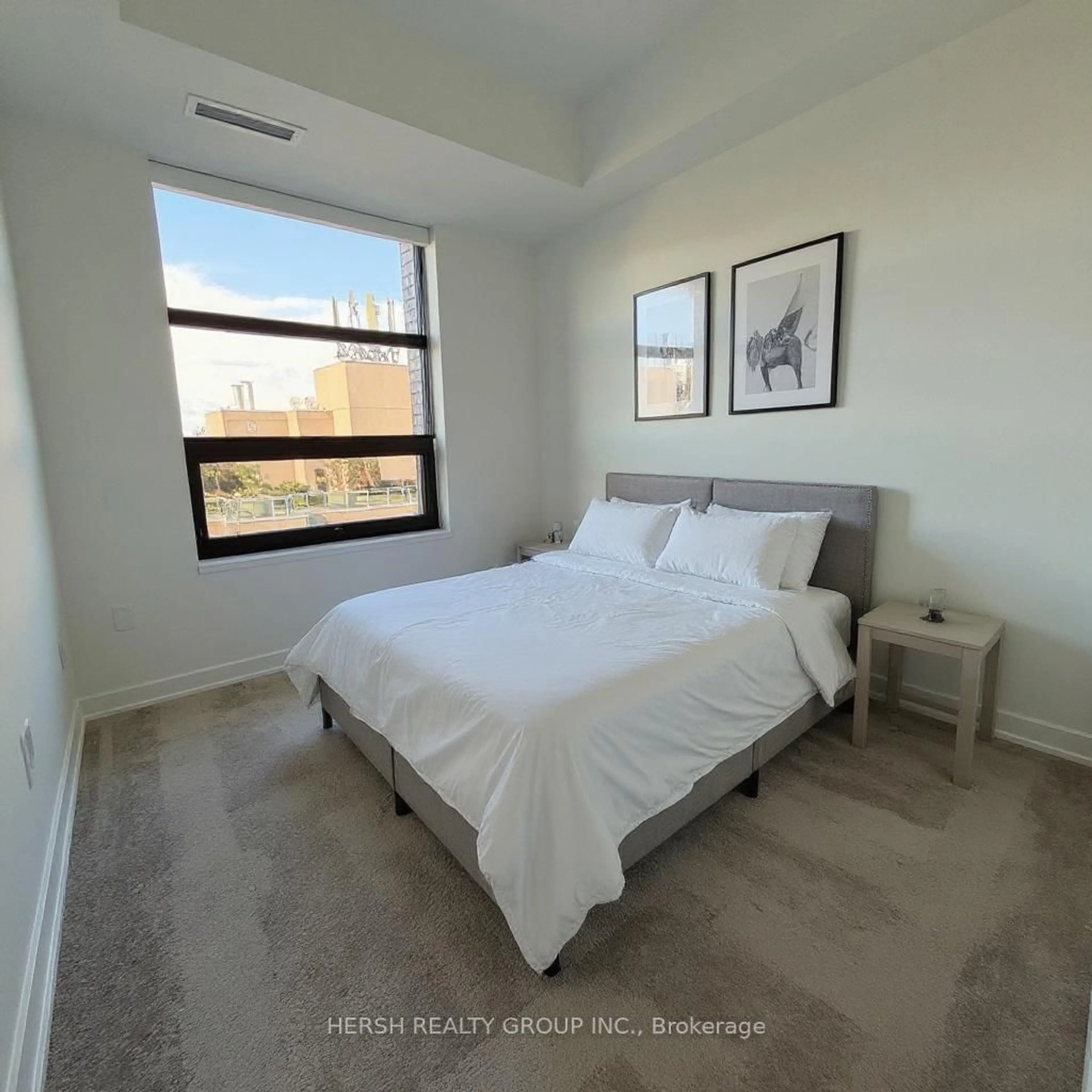 A pic of a room for 1606 Charles St #1109, Whitby Ontario L1N 0P1