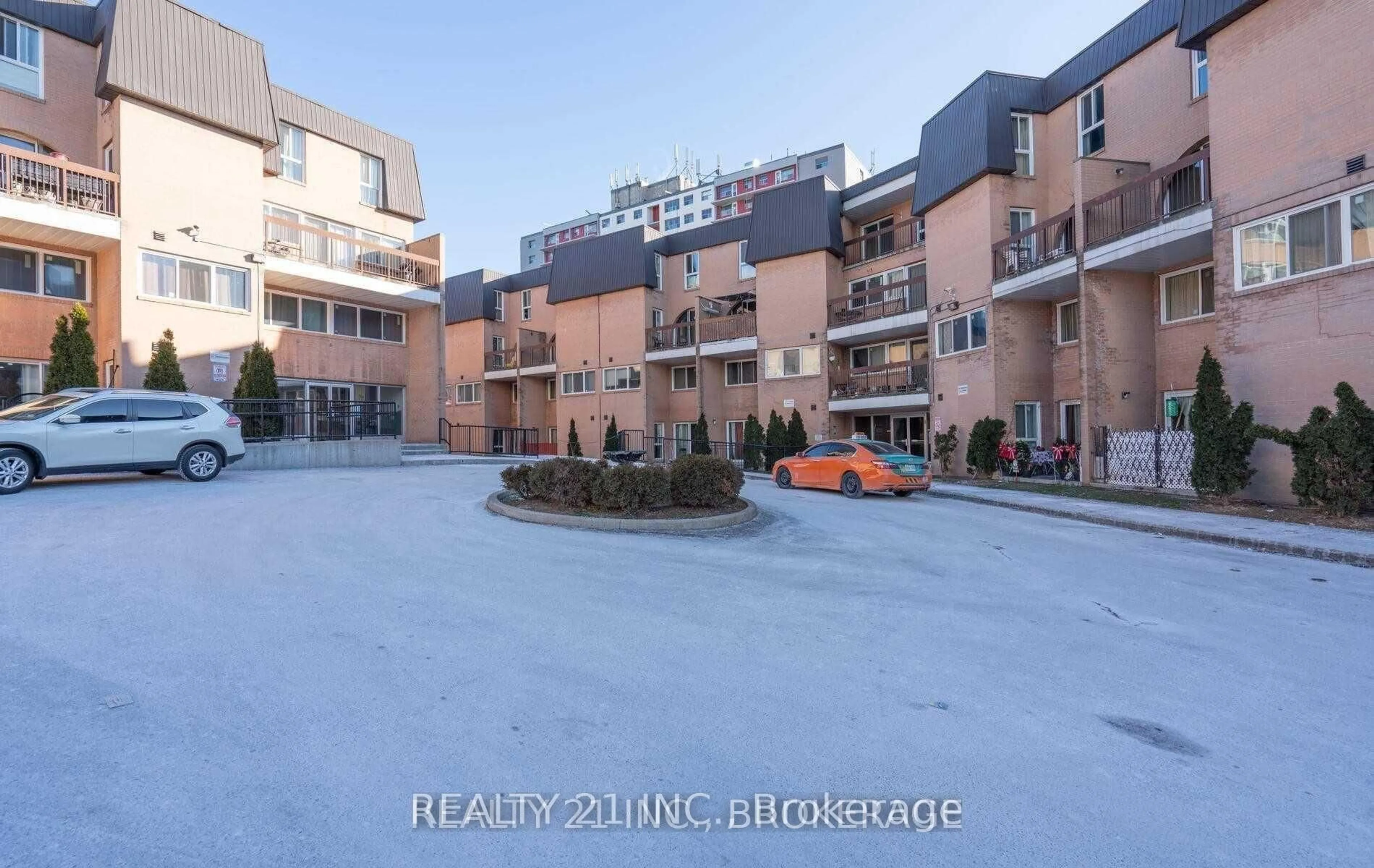 Unknown for 100 Mornelle Crt #2045, Toronto Ontario M1E 4X2