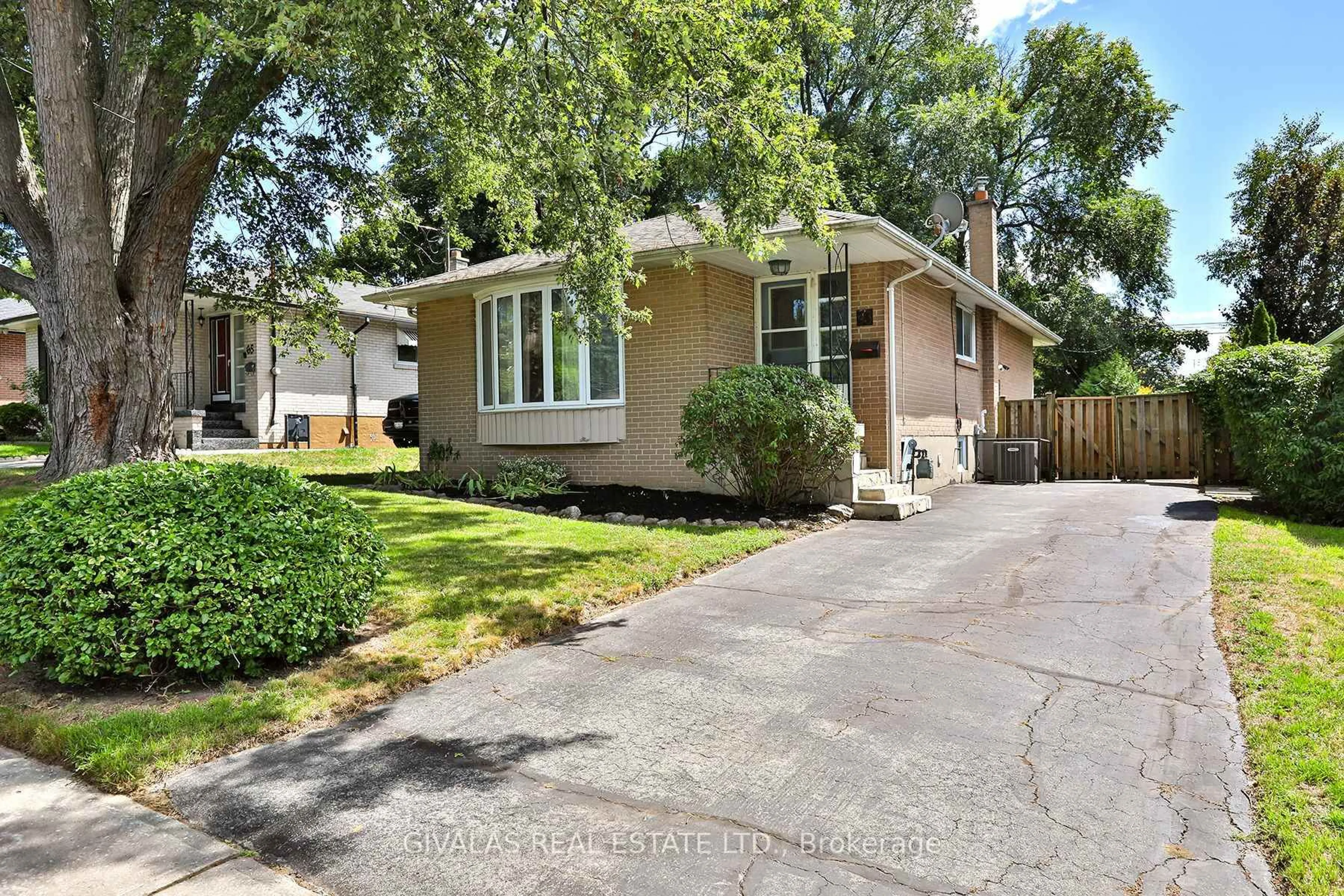 Home with vinyl exterior material, street for 63 Alpaca Dr, Toronto Ontario M1J 2Z9