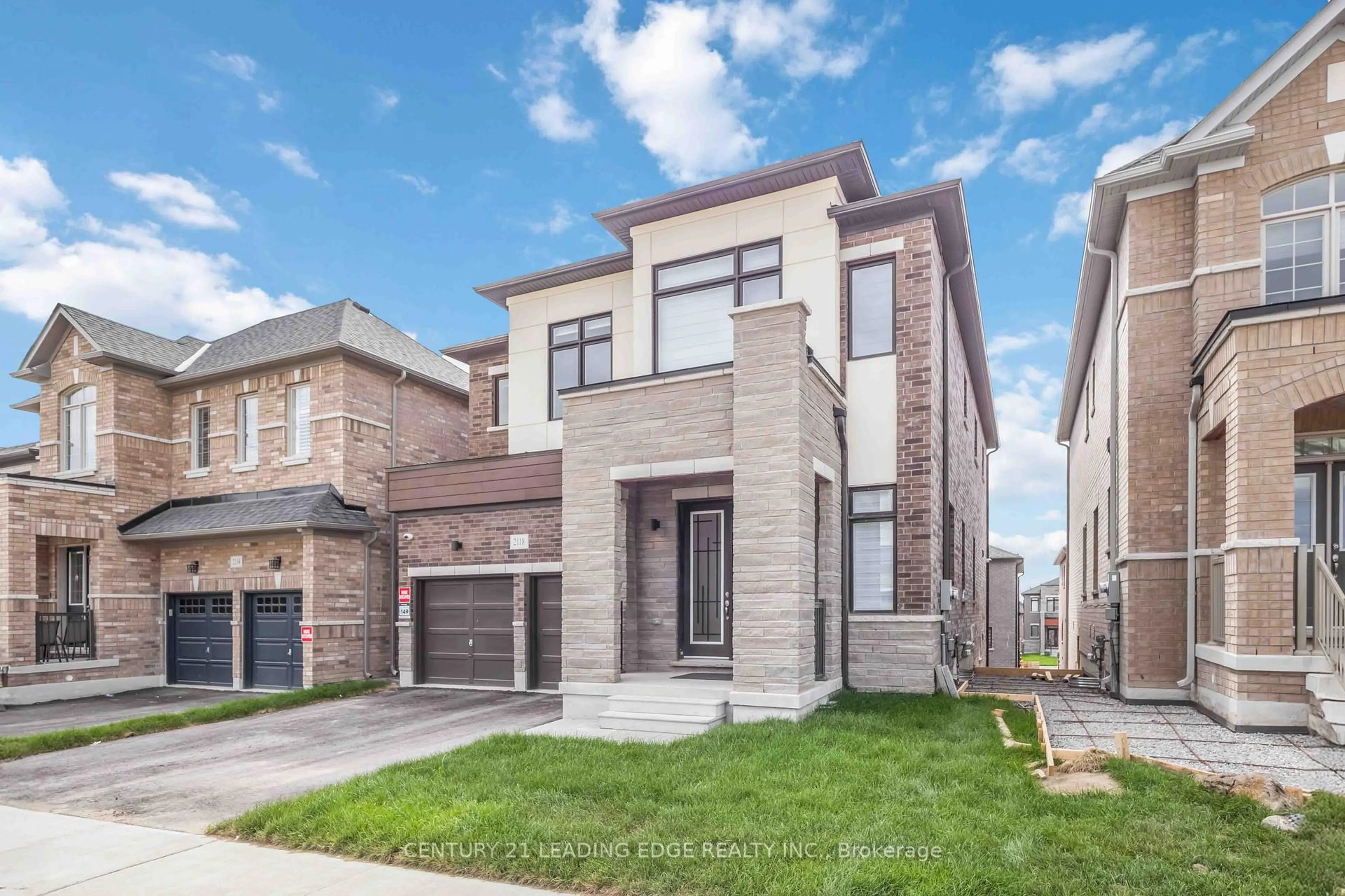 Home with brick exterior material, street for 2118 Cayenne St, Oshawa Ontario L1H 0H4