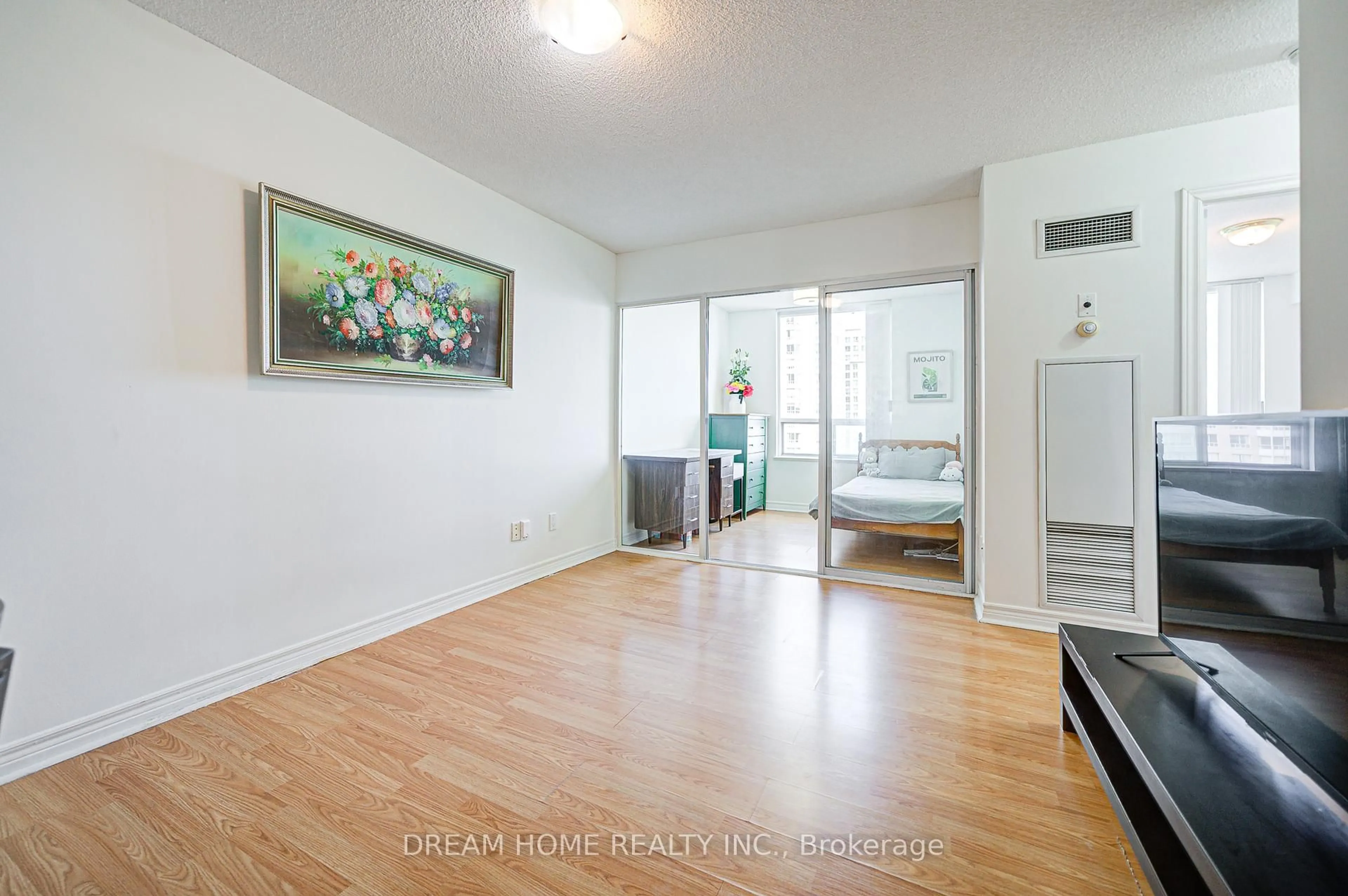Unknown for 68 CORPORATE Dr #1531, Toronto Ontario M1H 3H3