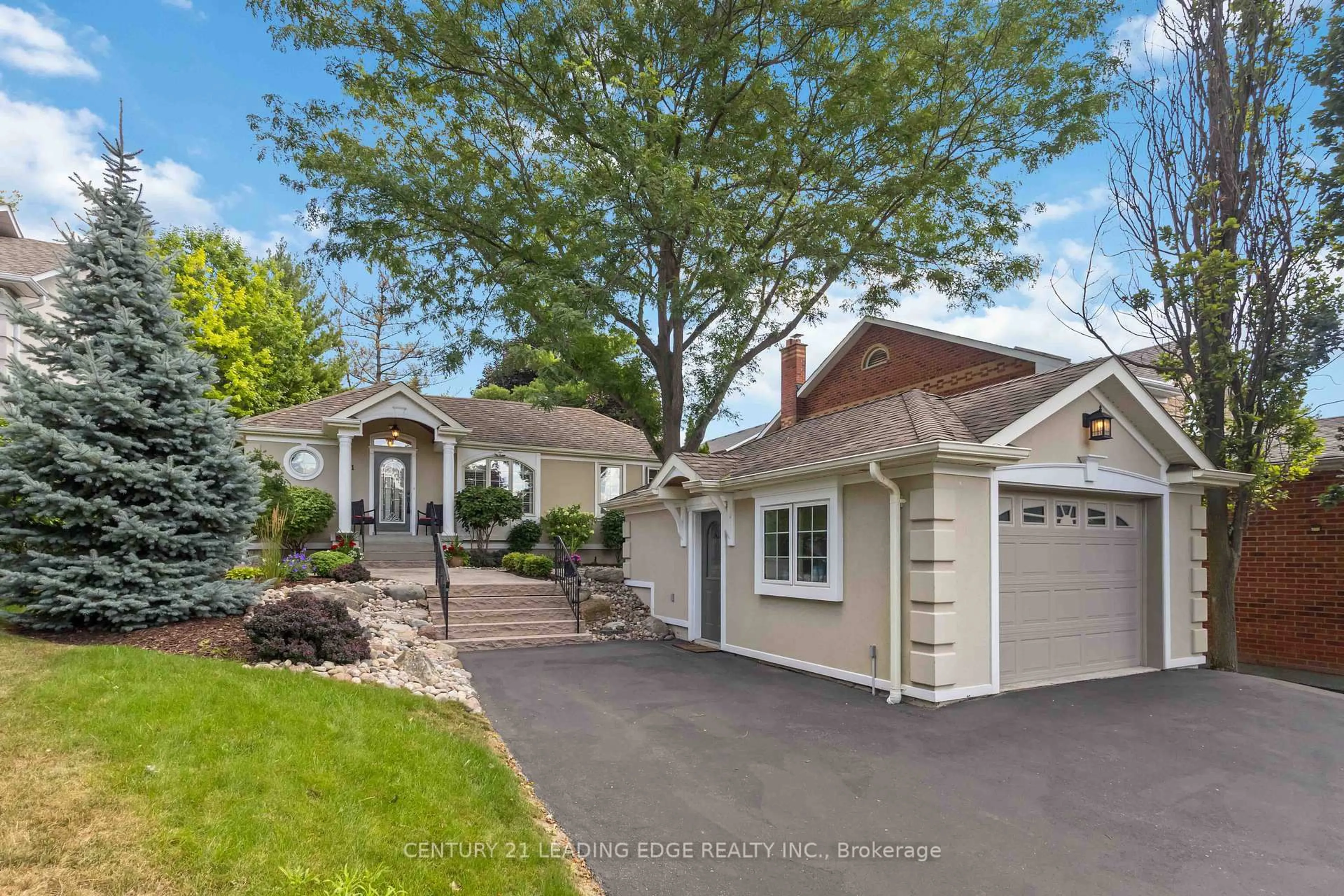 Home with vinyl exterior material, street for 1801 Appleview Rd, Pickering Ontario L1V 1T7