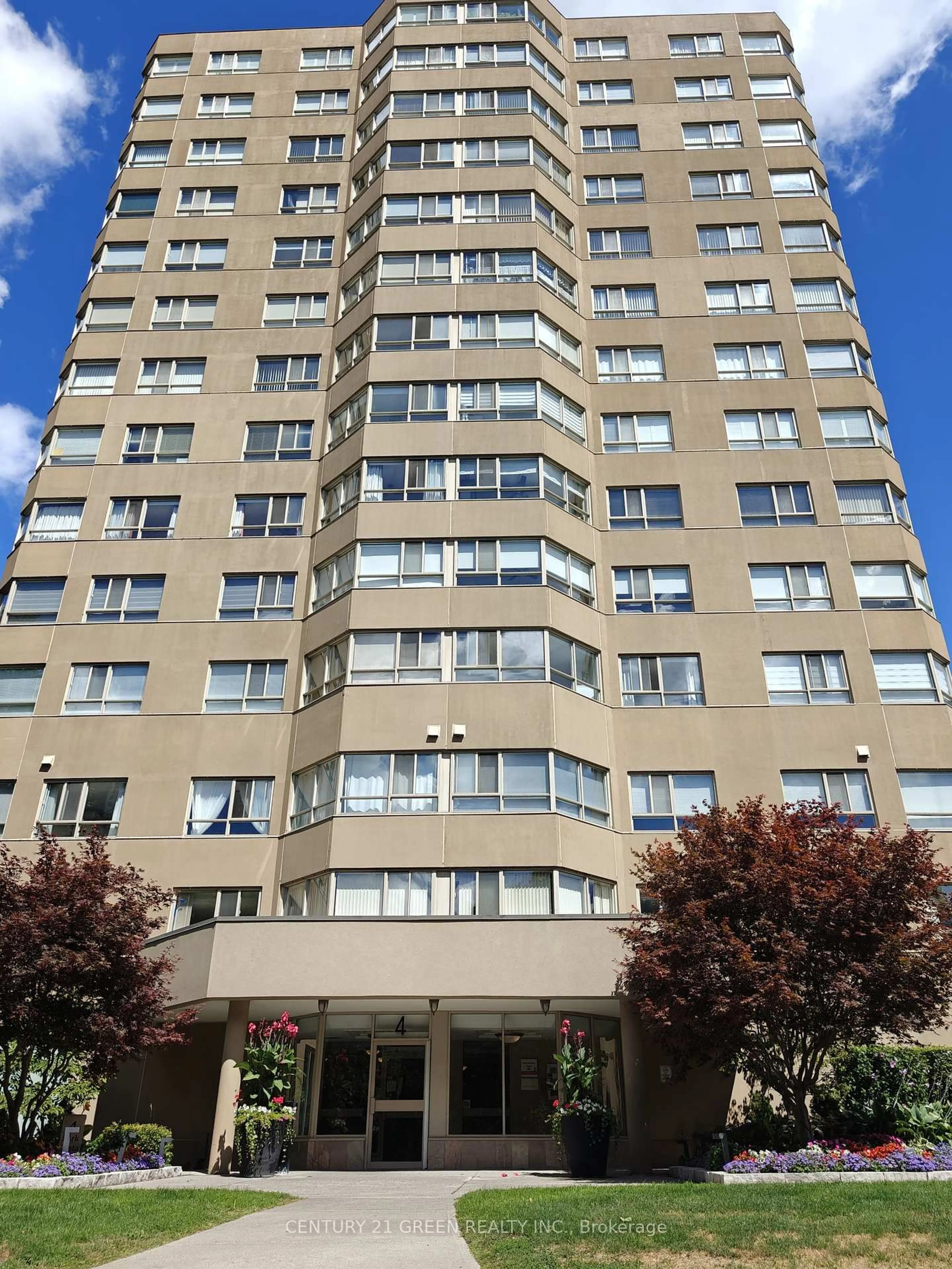 Home with vinyl exterior material, building for 4 Park Vista #1206, Toronto Ontario M4B 3M8