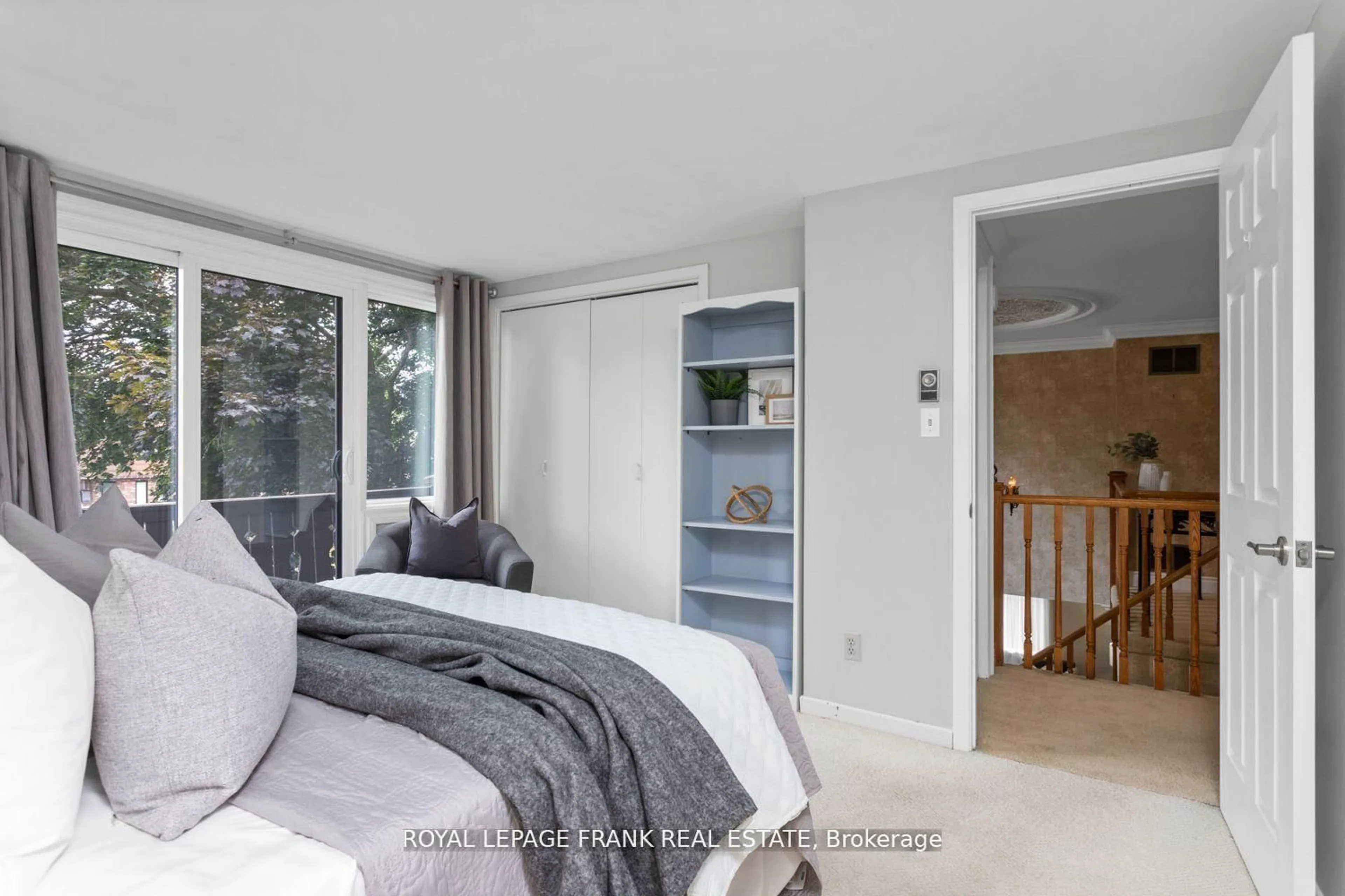 Bedroom with bed, unknown for 848 Swiss Hts, Oshawa Ontario L1K 2A9
