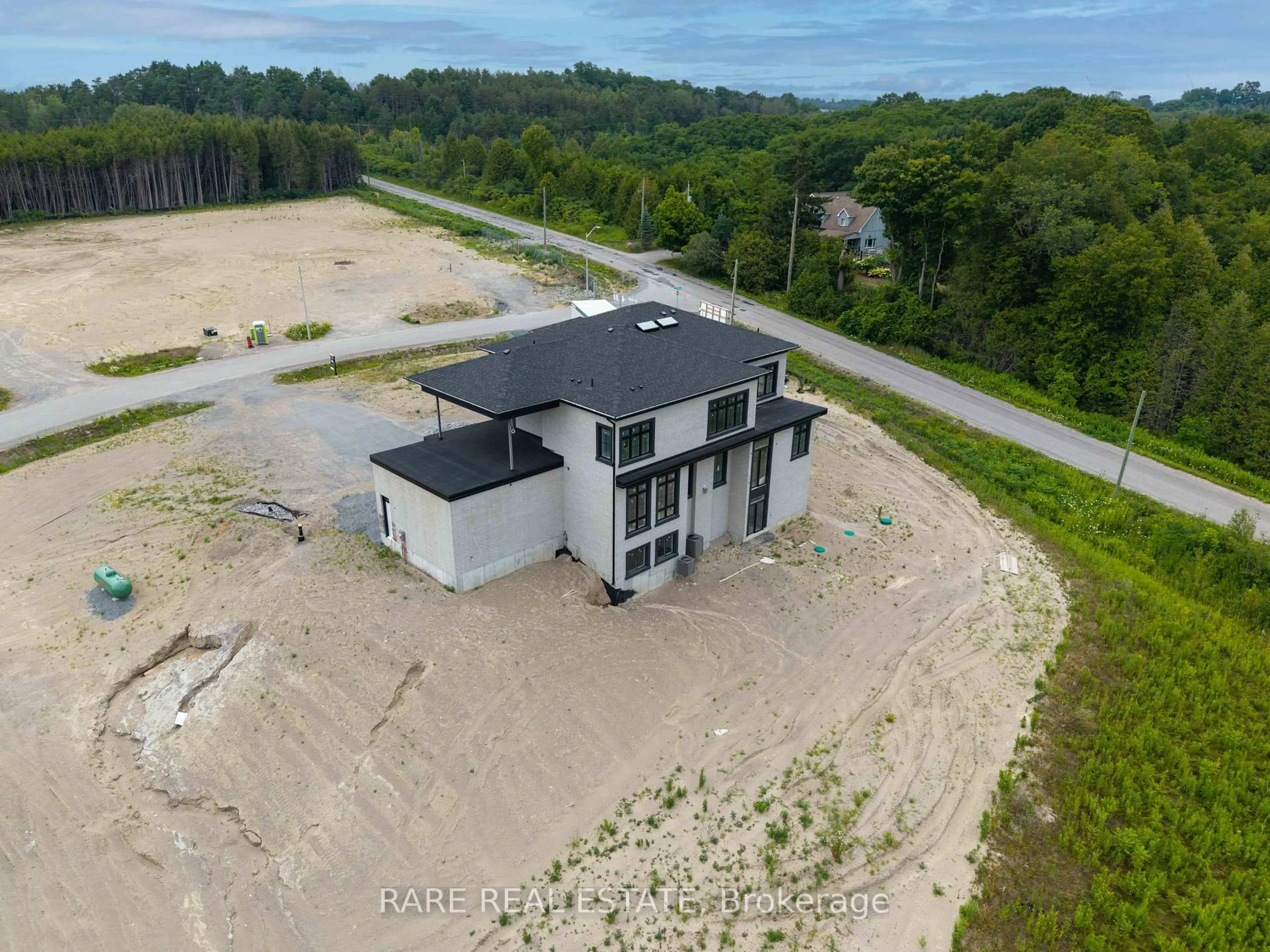 A pic from outside/outdoor area/front of a property/back of a property/a pic from drone, building for 1 Openshaw Pl, Clarington Ontario L1A 3V7