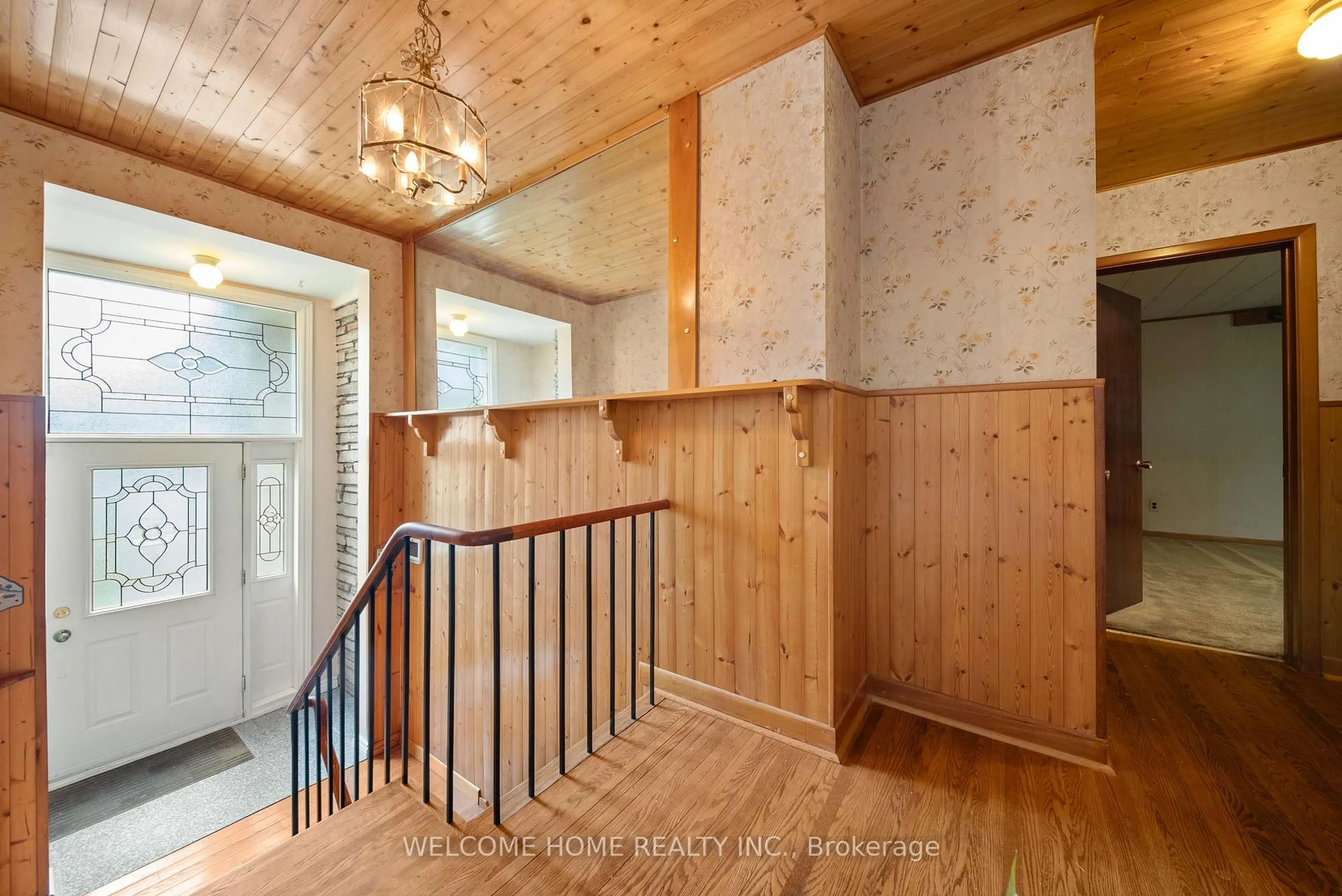 Unknown for 10 Pengelly Crt, Toronto Ontario M1L 4L9