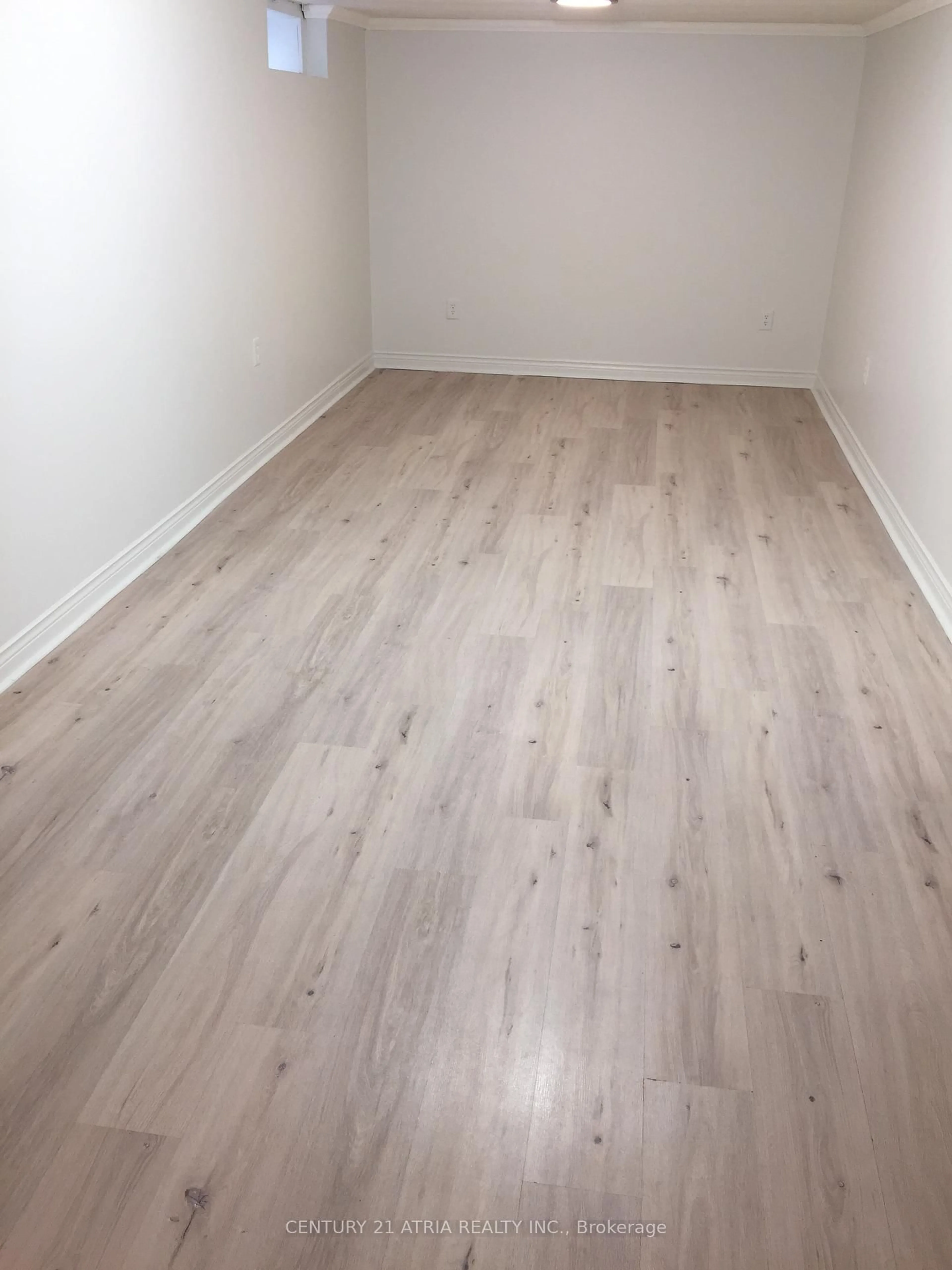 A pic of a room for 417 Bloor St, Oshawa Ontario L1H 3M9