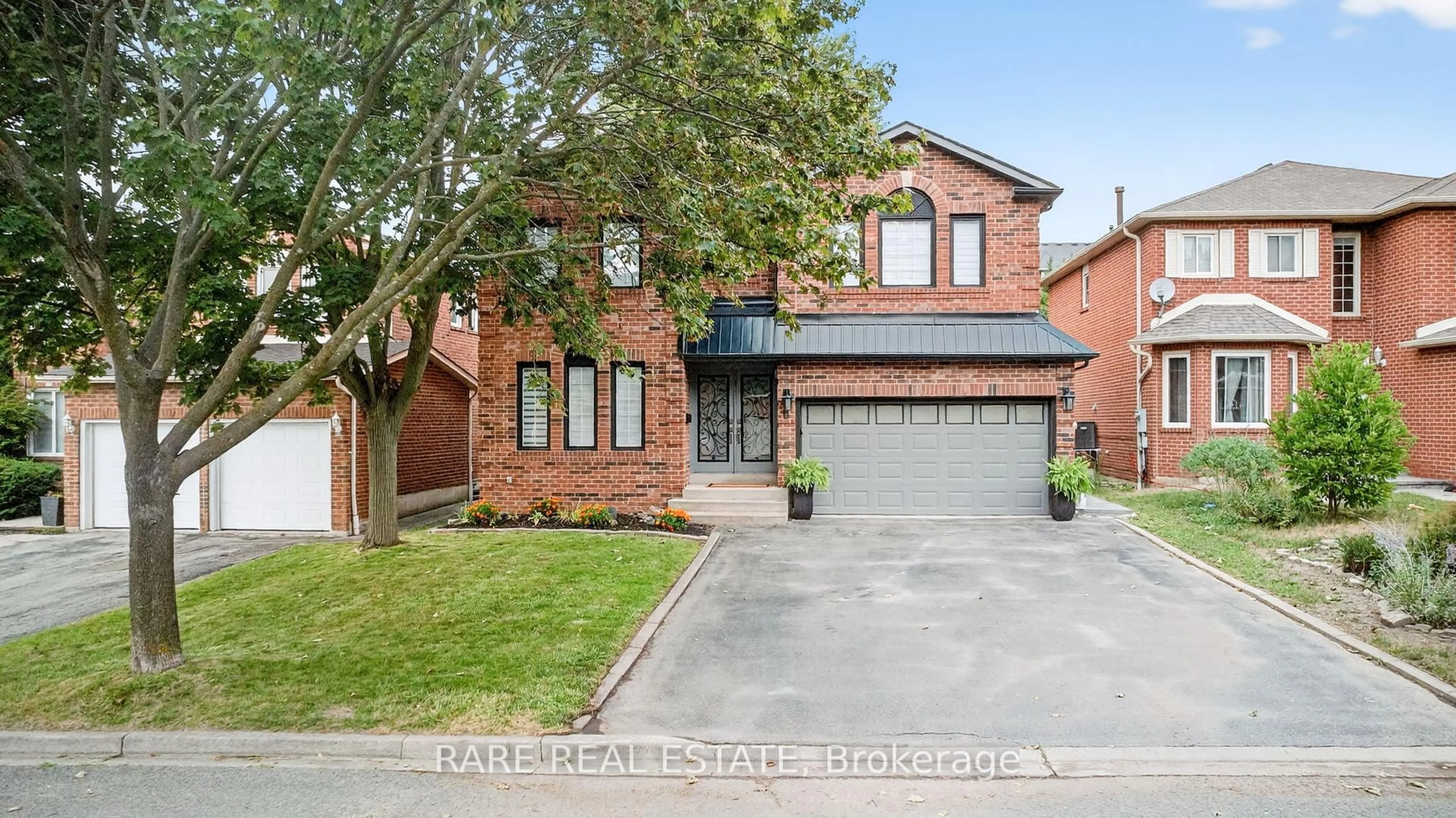 Home with brick exterior material, street for 6 Carmichael Dr, Whitby Ontario L1N 9A4