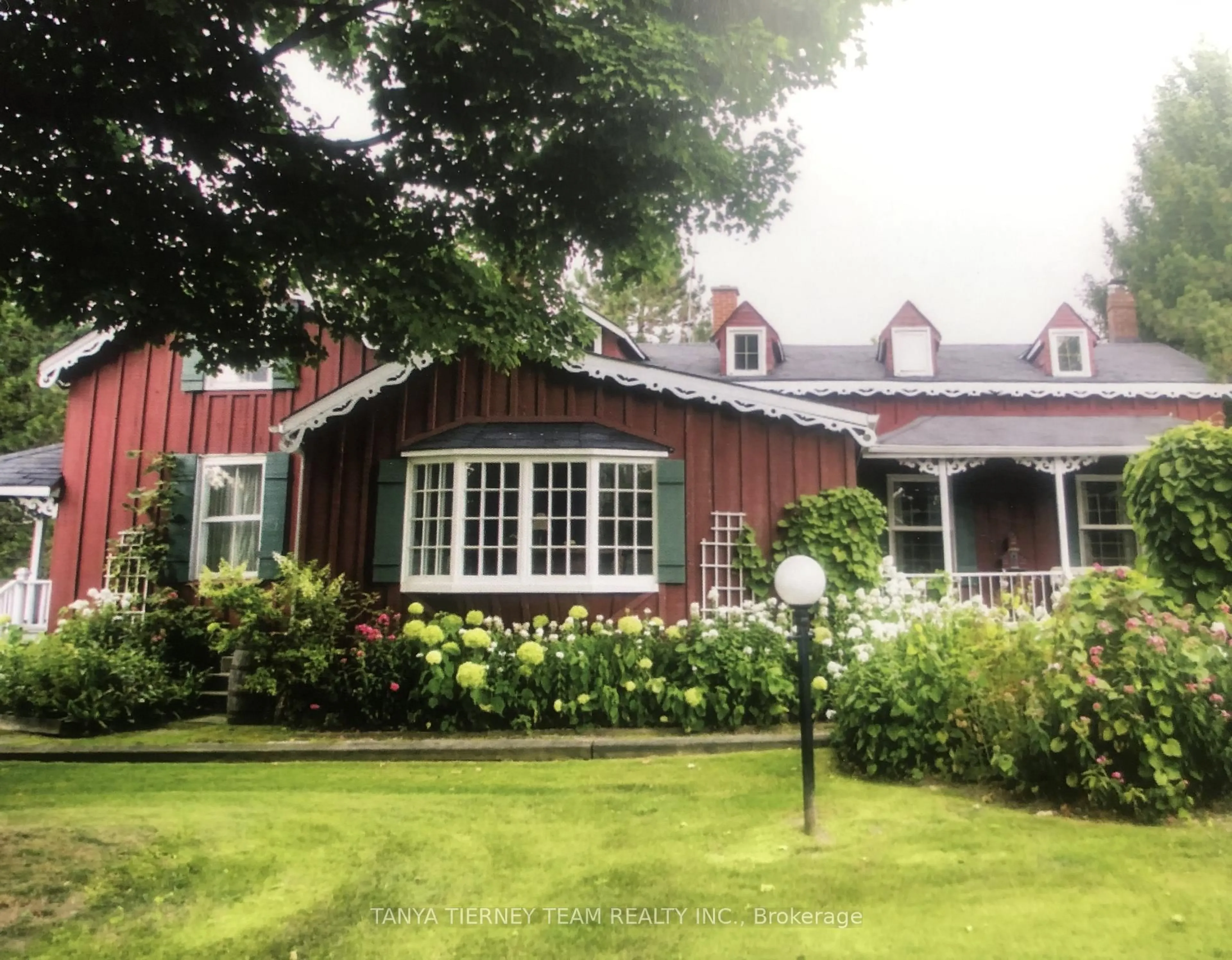 Unknown for 130 Myrtle Rd, Whitby Ontario L0B 1A0