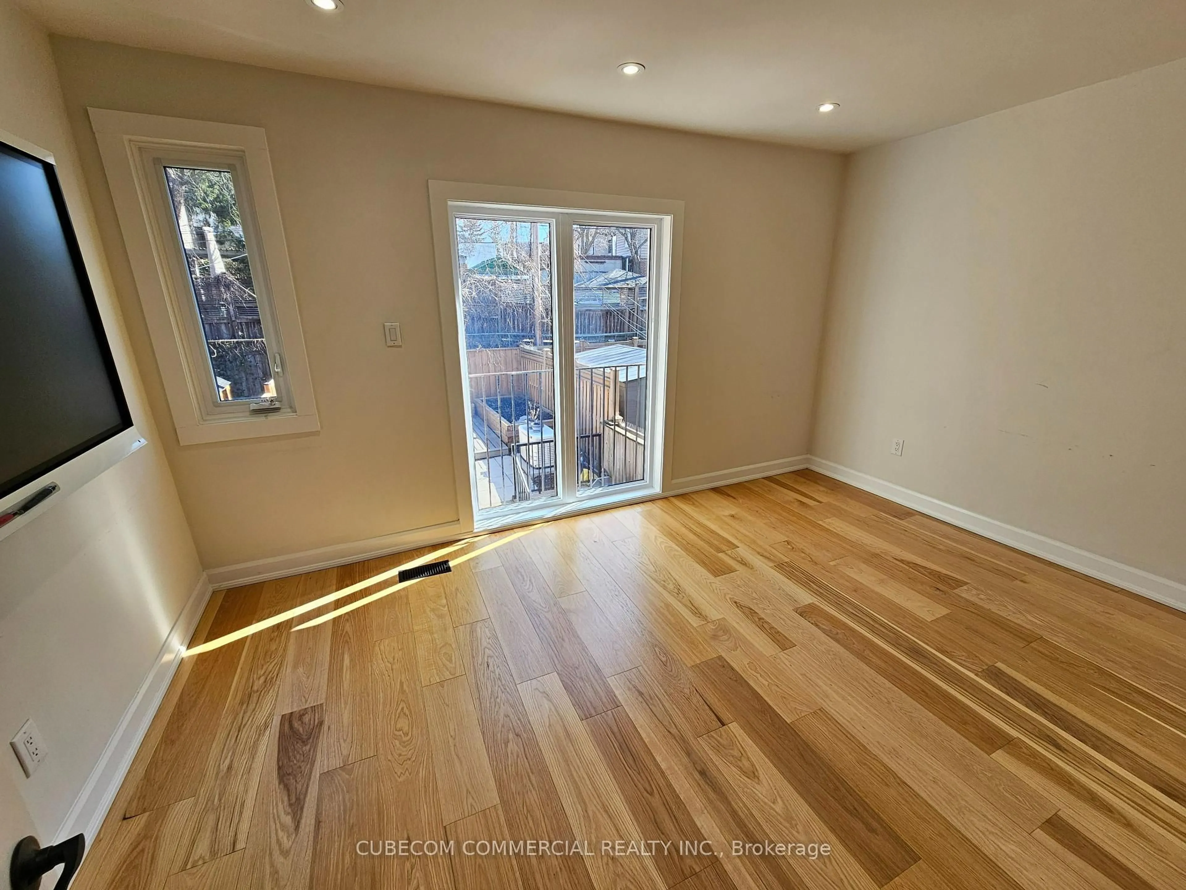 A pic of a room for 647 Logan Ave, Toronto Ontario M4K 3C4