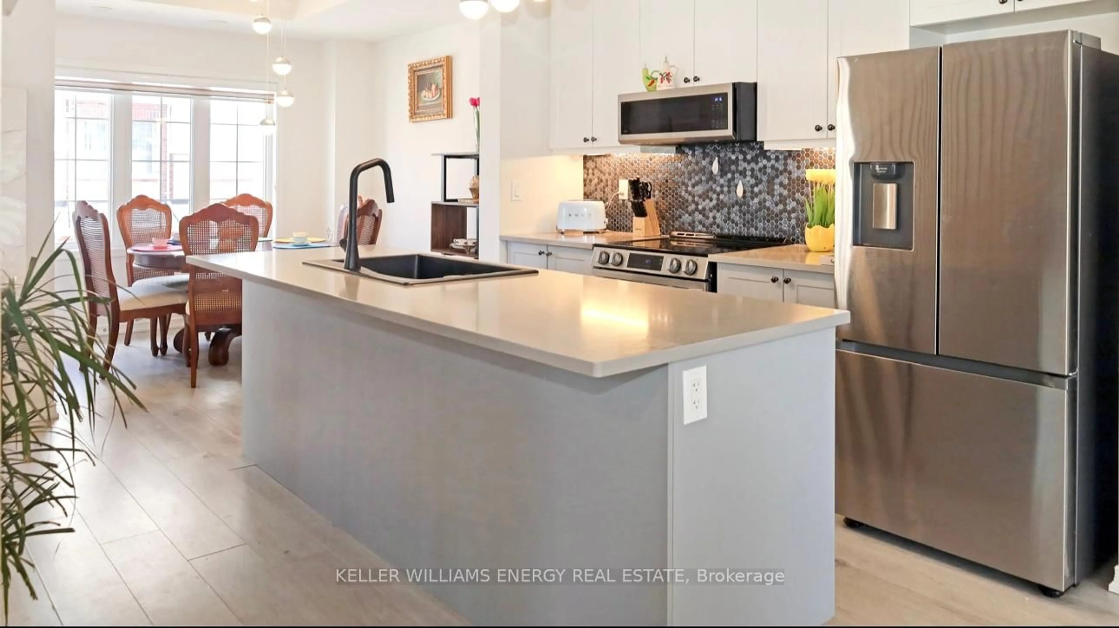Open concept kitchen, ceramic/tile floor for 2566 Mojave Path, Oshawa Ontario L1L 0P9