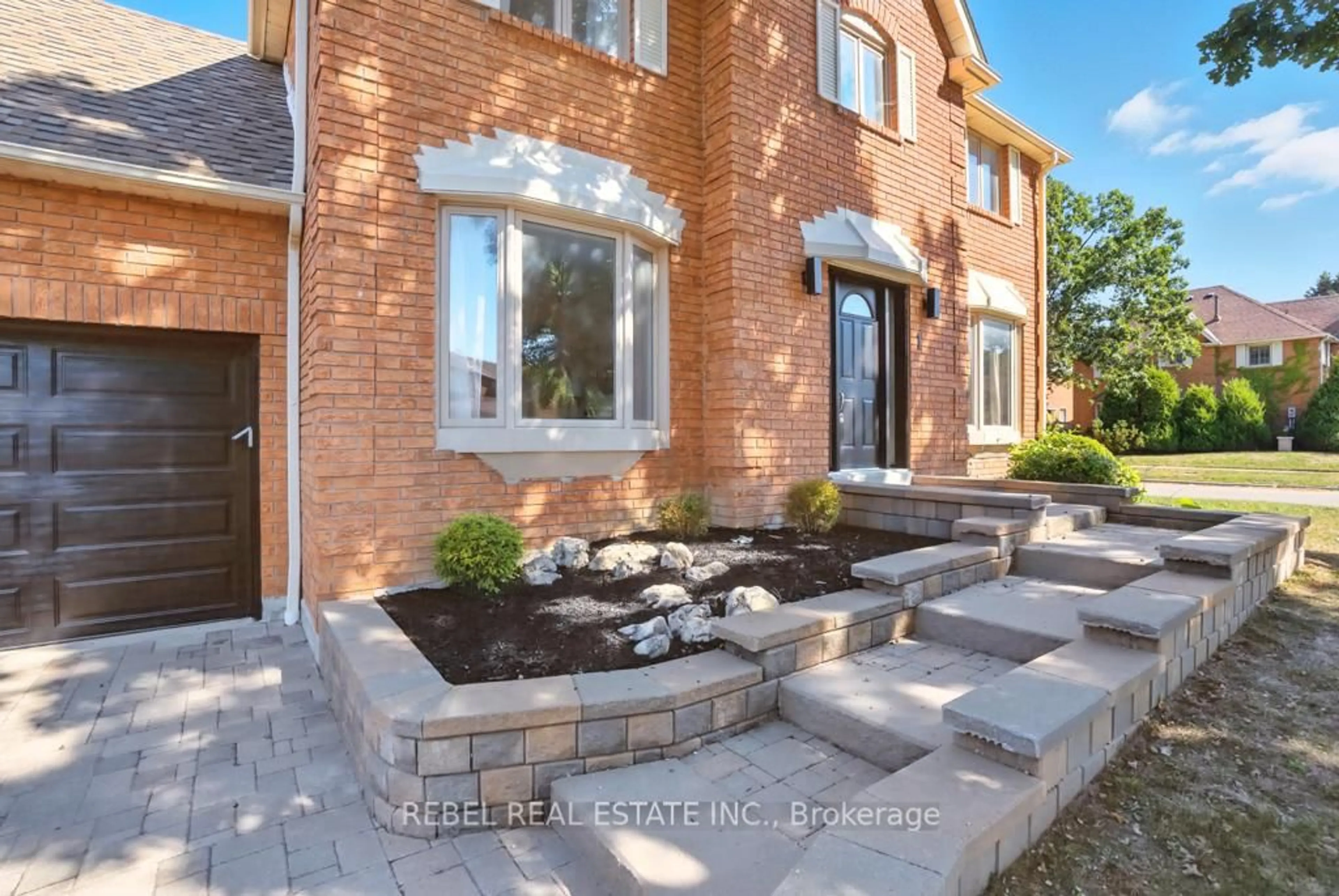 Home with brick exterior material, street for 1 Maplewood Dr, Whitby Ontario L1N 7B6