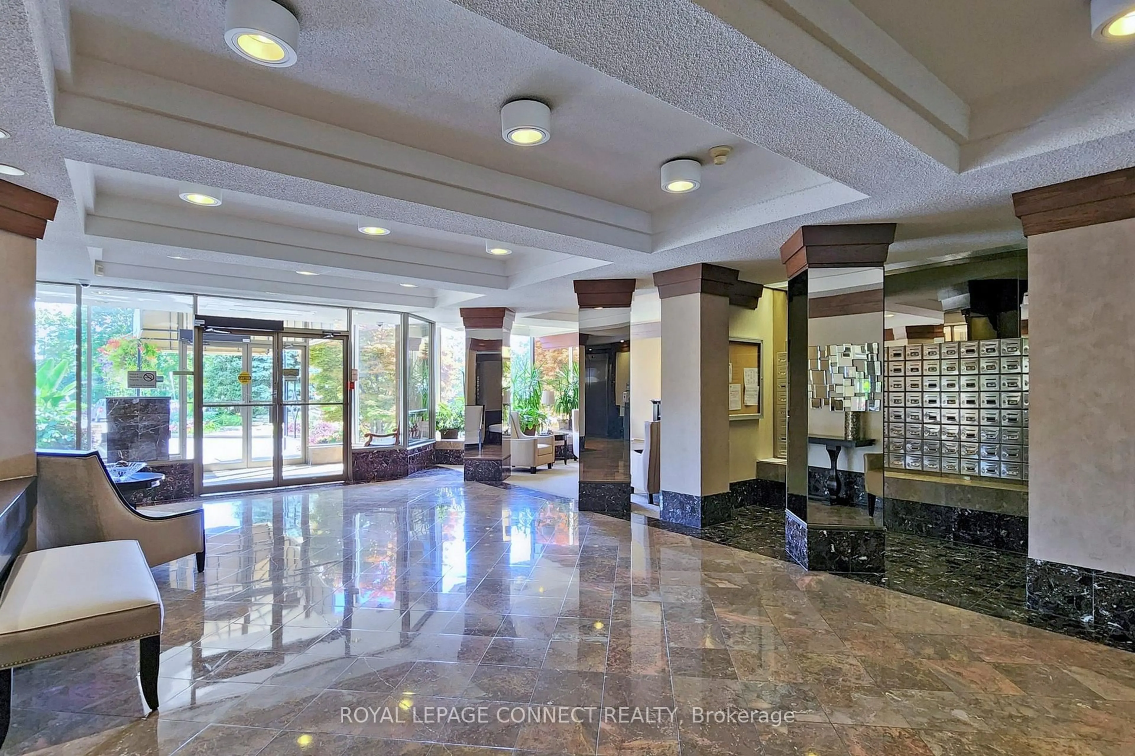 Lobby for 1890 Valley Farm Rd #901, Pickering Ontario L1V 6B4