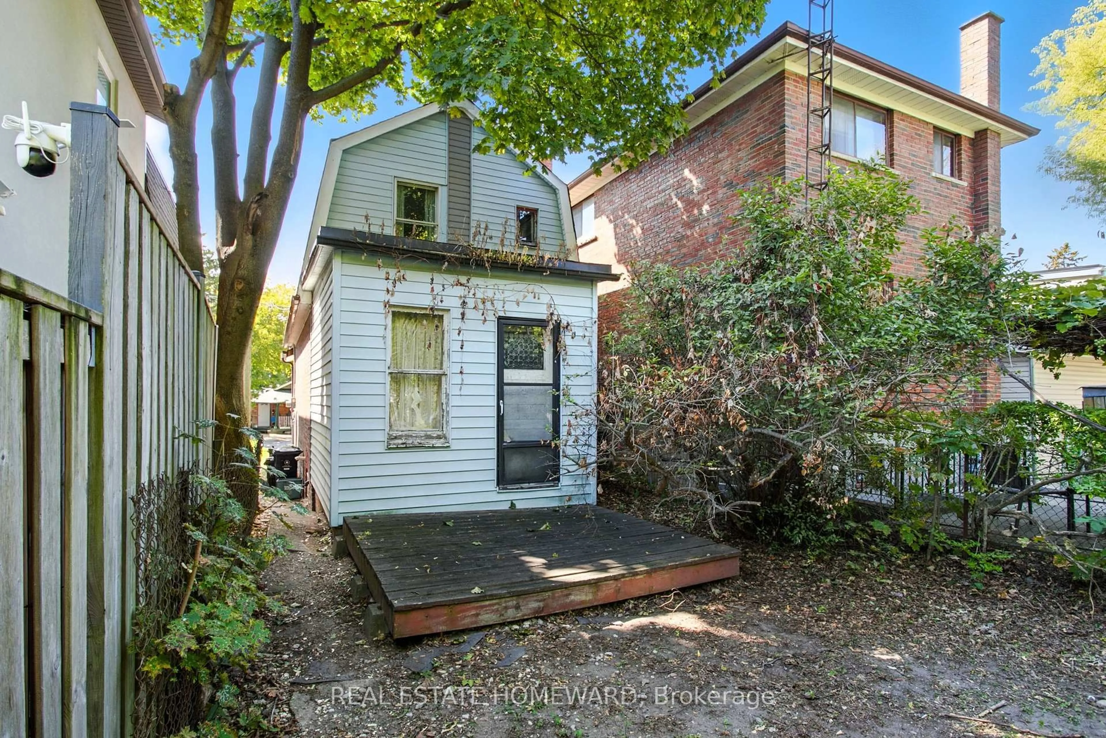 Unknown for 47 Eldon Ave, Toronto Ontario M4C 5G2